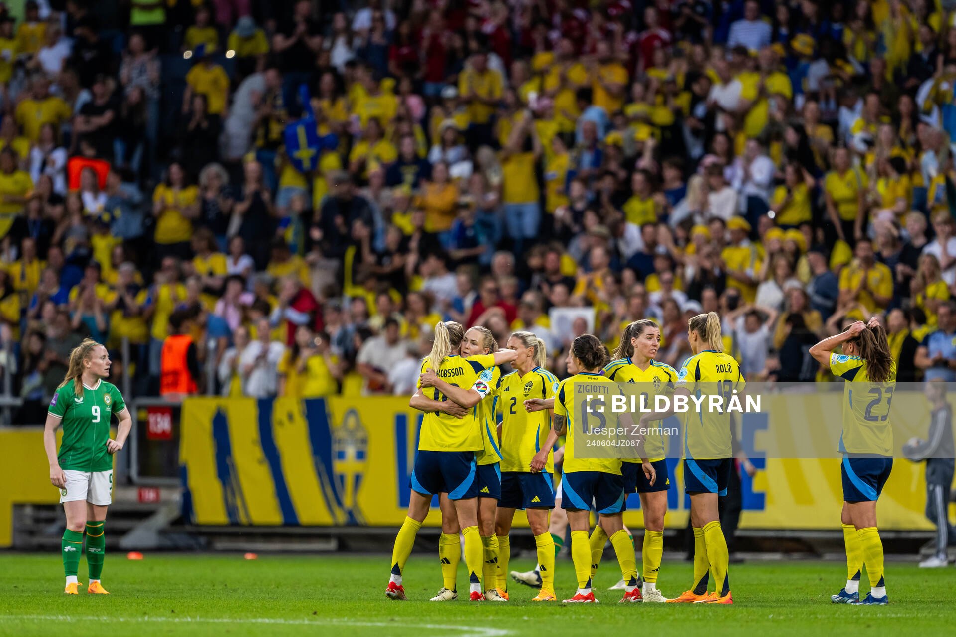 Sofia Jakobsson and Magdalena Eriksson of Sweden celebrate