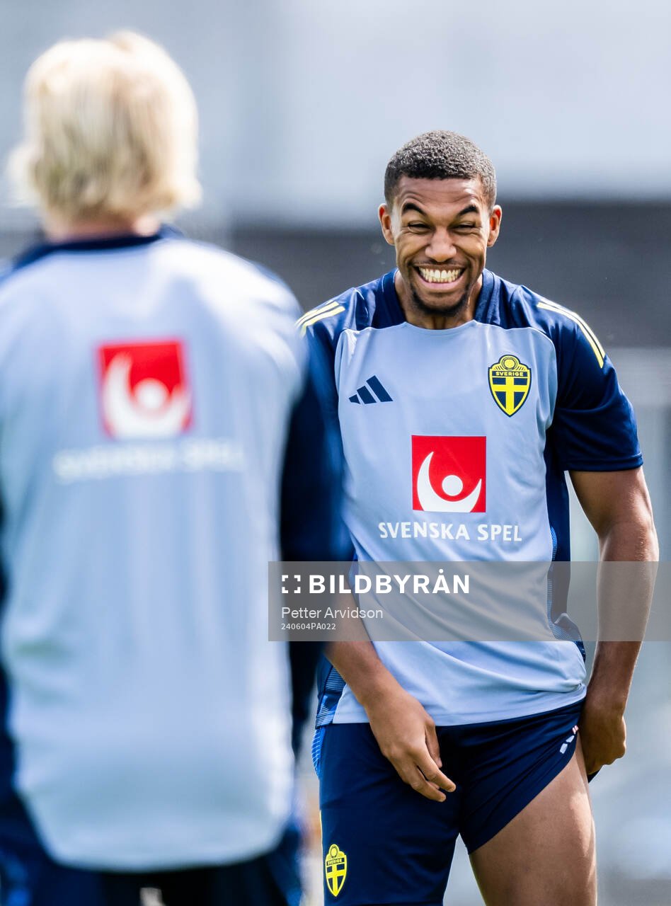 Isak Hien of the Swedish men's national football team