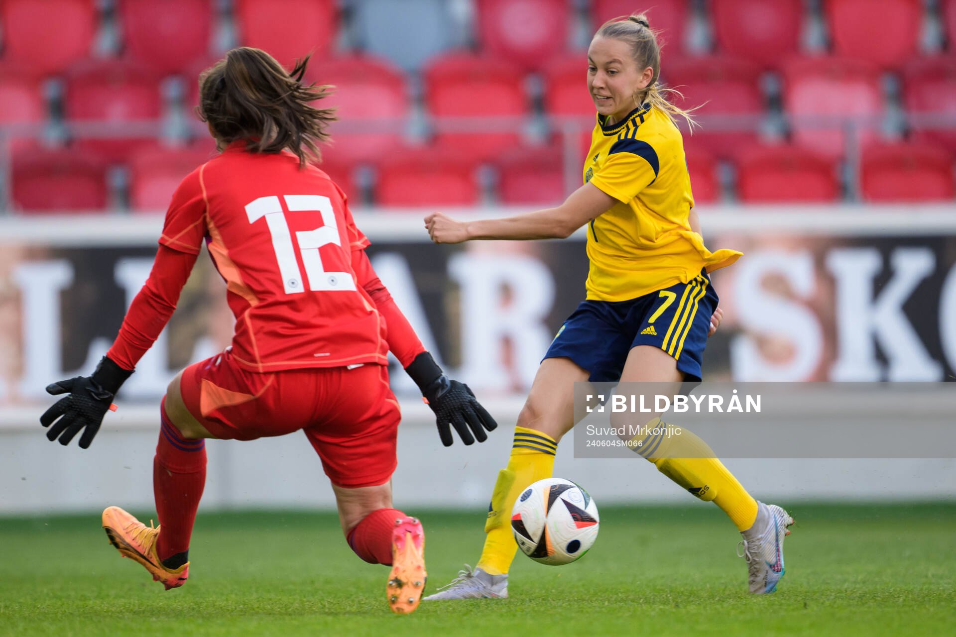 Goalkeeper Lina von Schrader of Germany and Sara Eriksson of Sweden during the women's under-23 international friendly football match between Sweden and Germany on June 4, 2024 in Växjö.