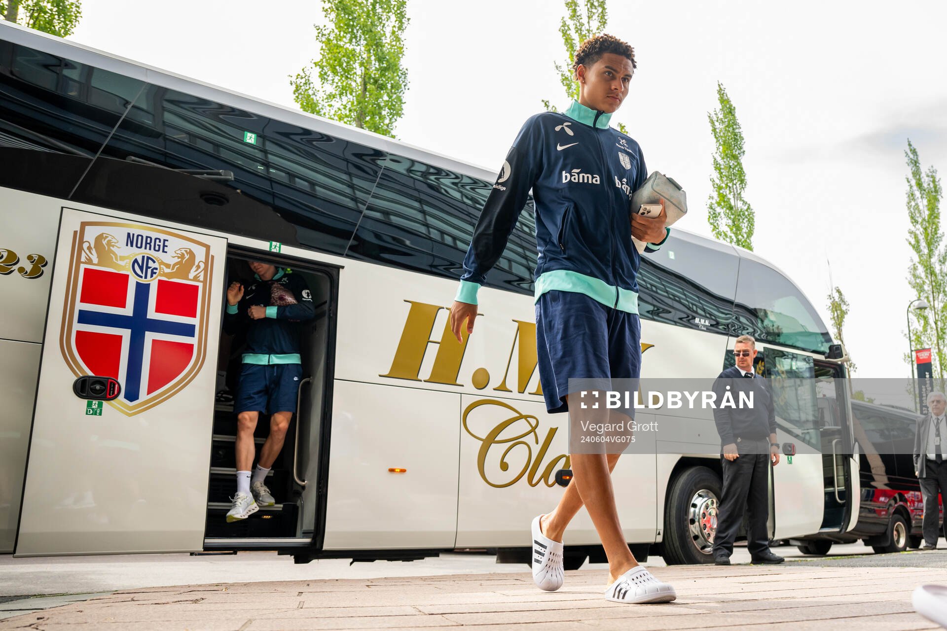 Antonio Nusa of the Norwegian national football team arrives