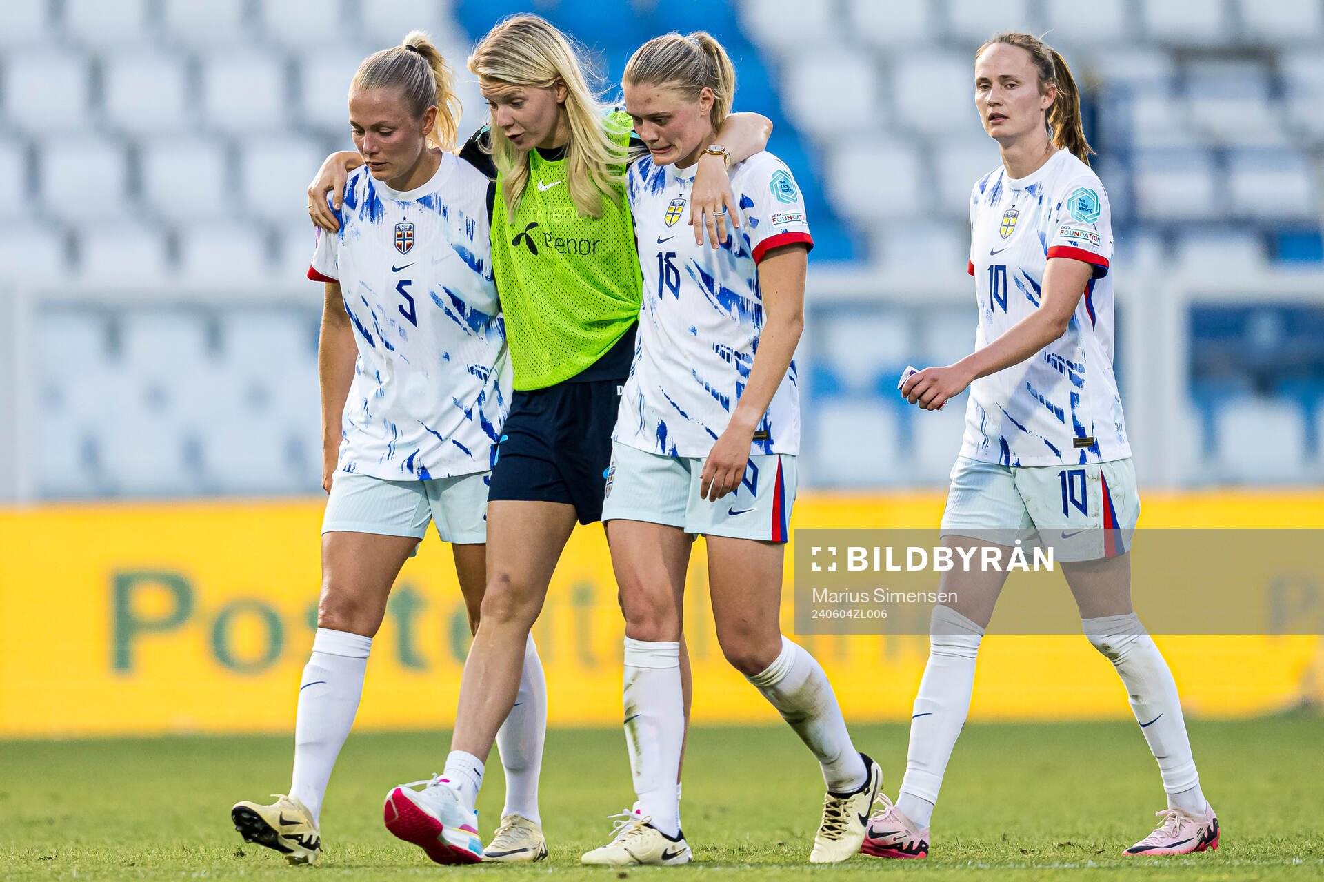Guro Bergsvand, Ada Stolsmo Hegerberg and Mathilde Harviken