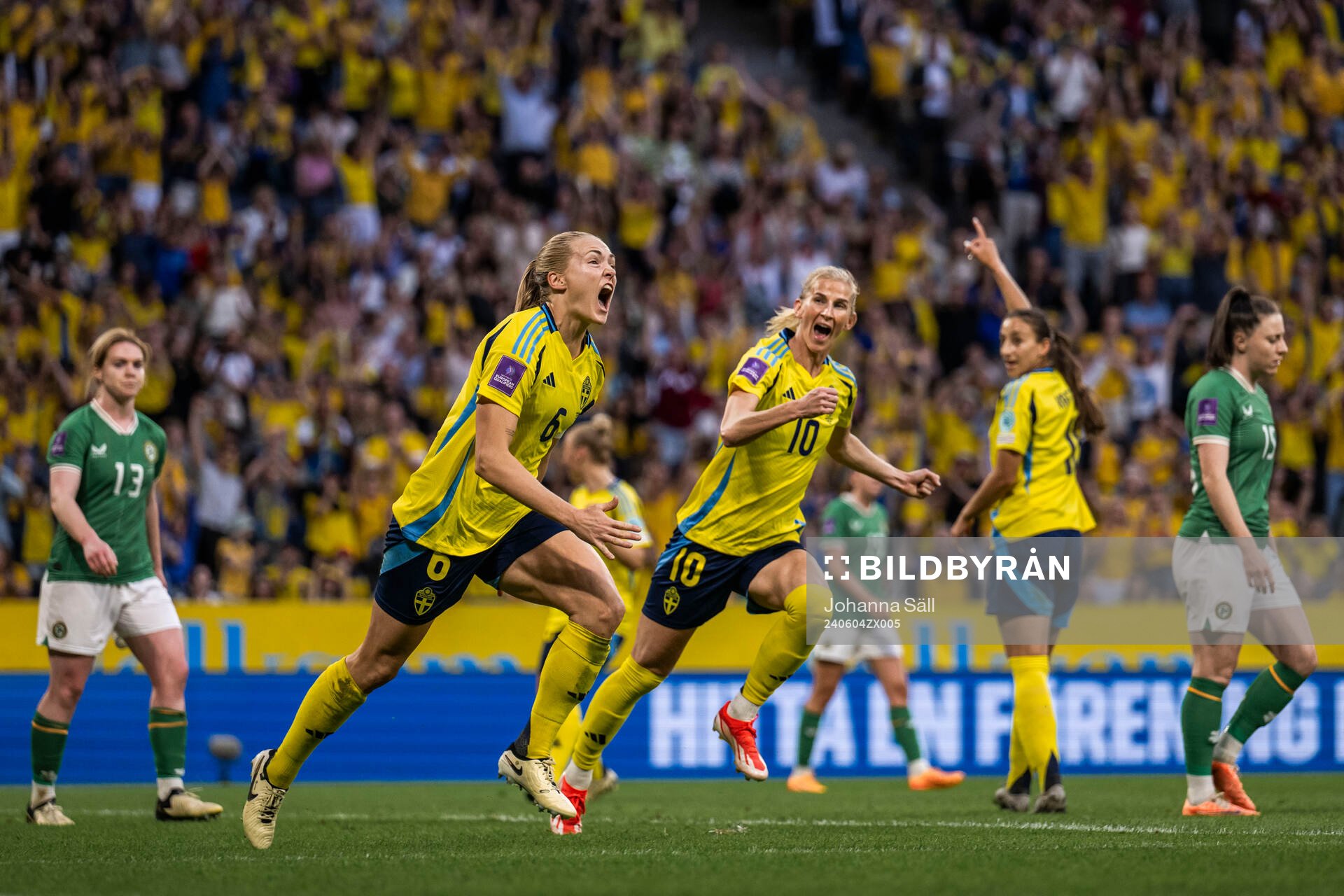 Sofia Jakobsson and Magdalena Eriksson of Sweden celebrate
