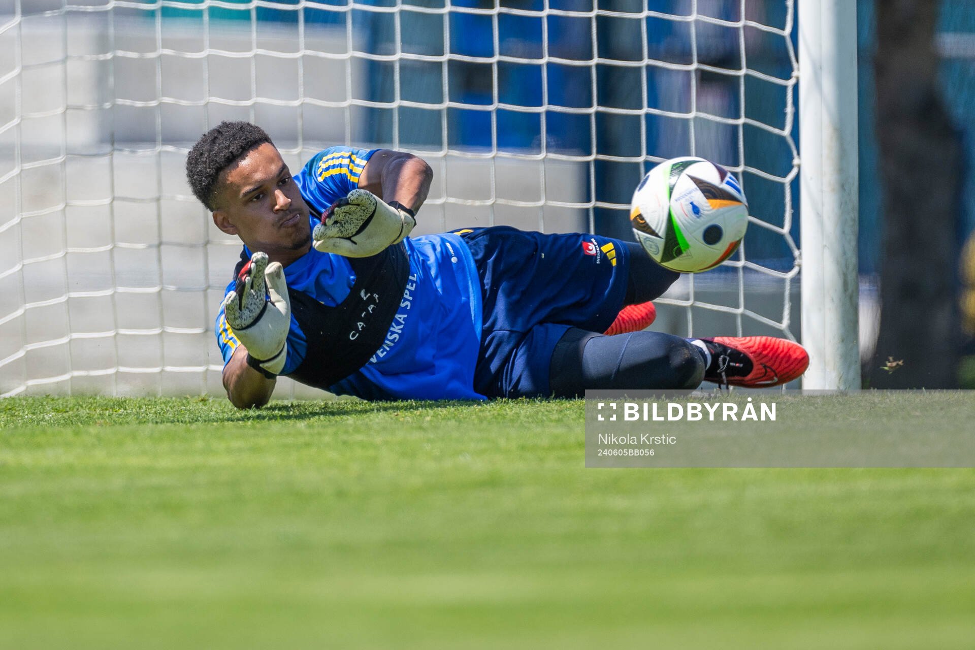 Football, Sweden, Under-21, Training: Oliver Dovin of the Swedish under-21 national football team during a training session on June 5, 2024 in Sesvete.