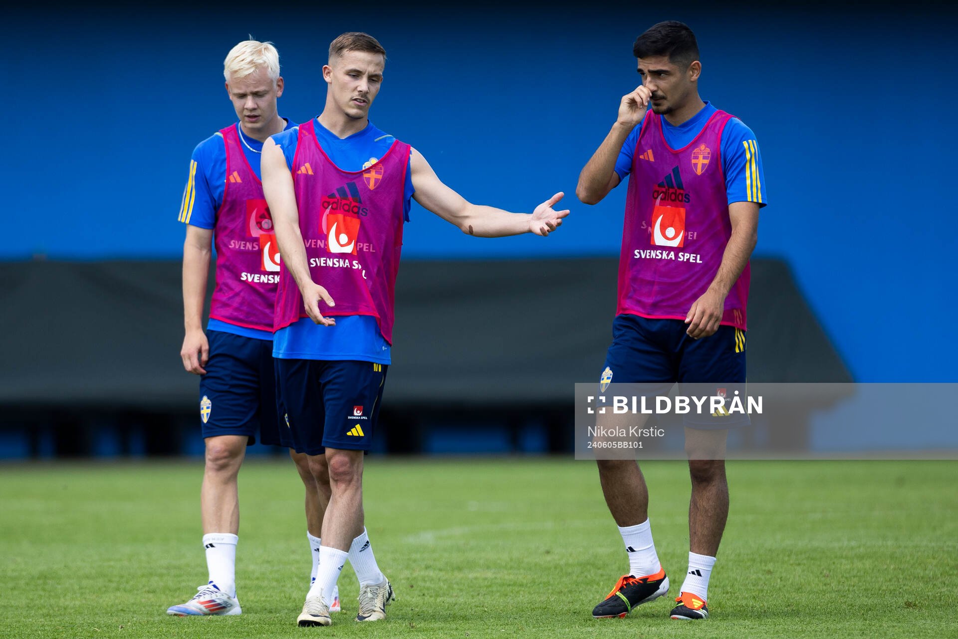 Jacob Ondrejka and Aimar Sher of the Swedish under-21