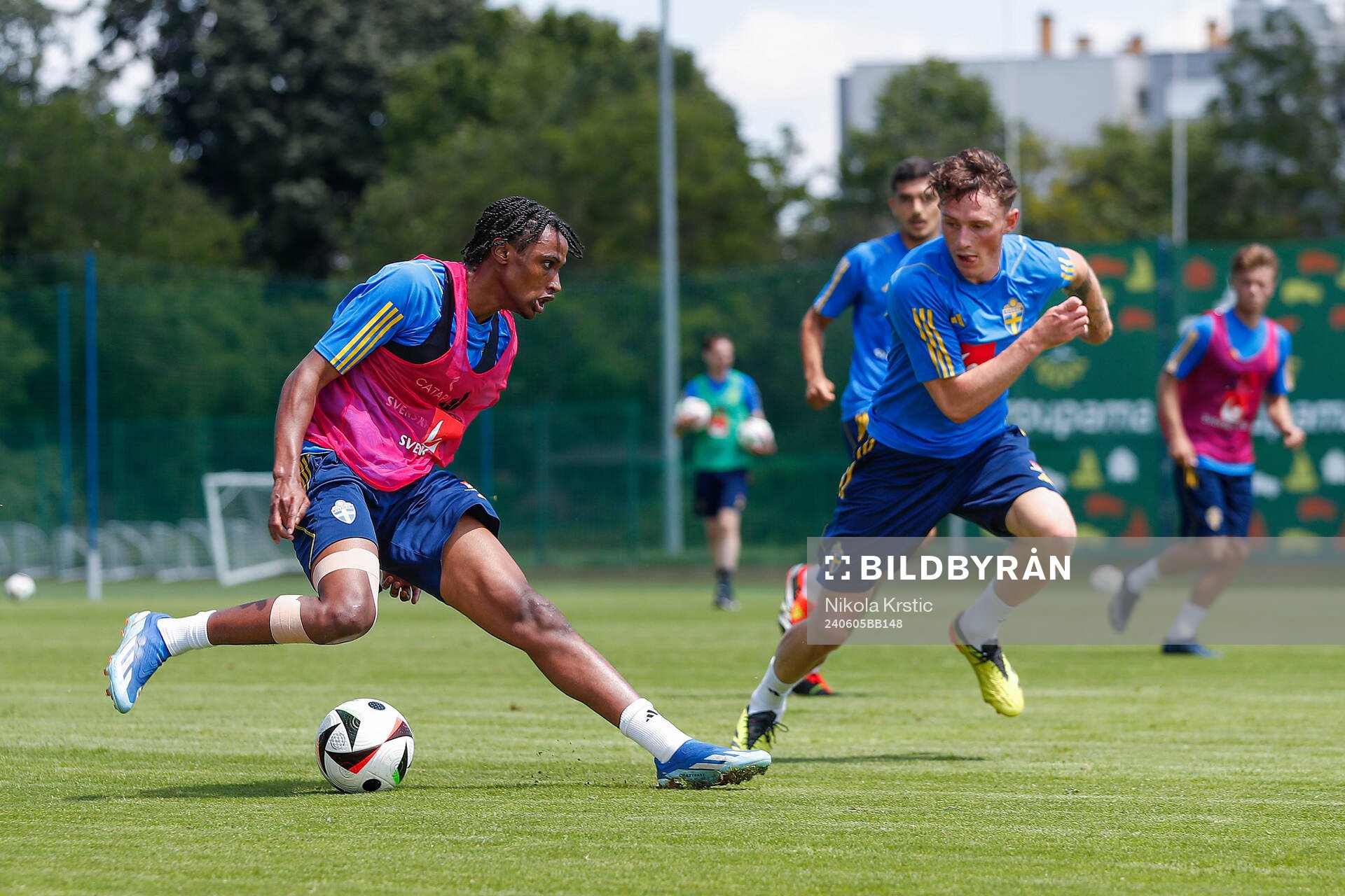 Amar Ahmed Fatah and Noah Persson of the Swedish under-21