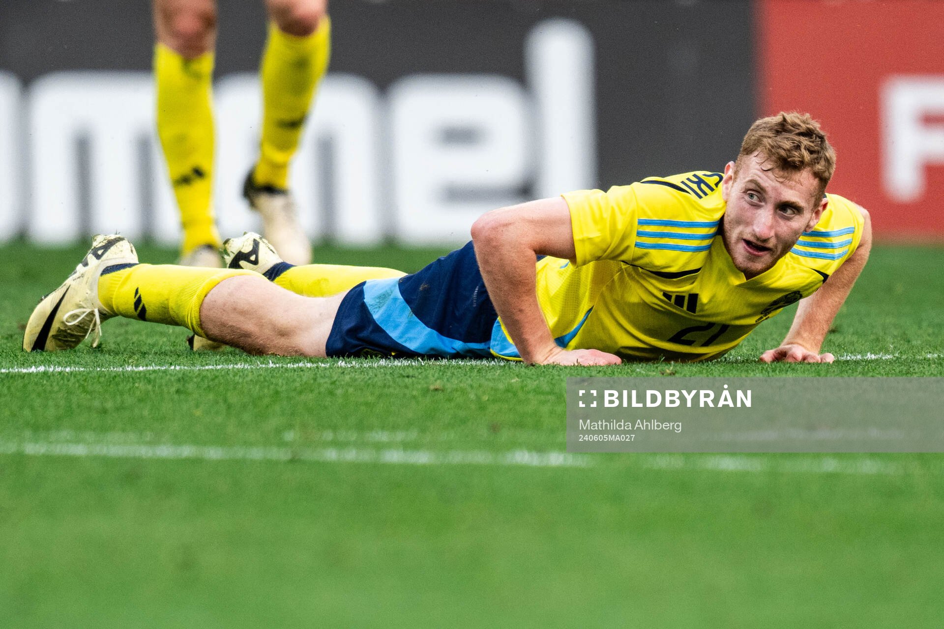 Dejan Kulusevski of Sweden looks dejected