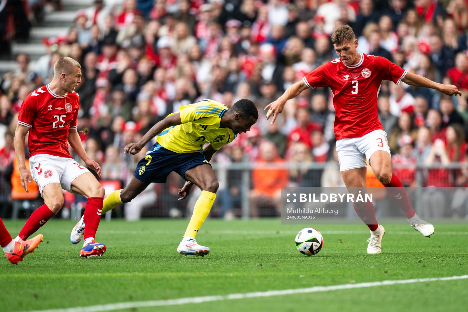 Rasmus Kristensen and Jannik Vestergaard of Denmark against Alexander Isak of Sweden during the international friendly football match between Denmark and Sweden on June 5, 2024 in Copenhagen.