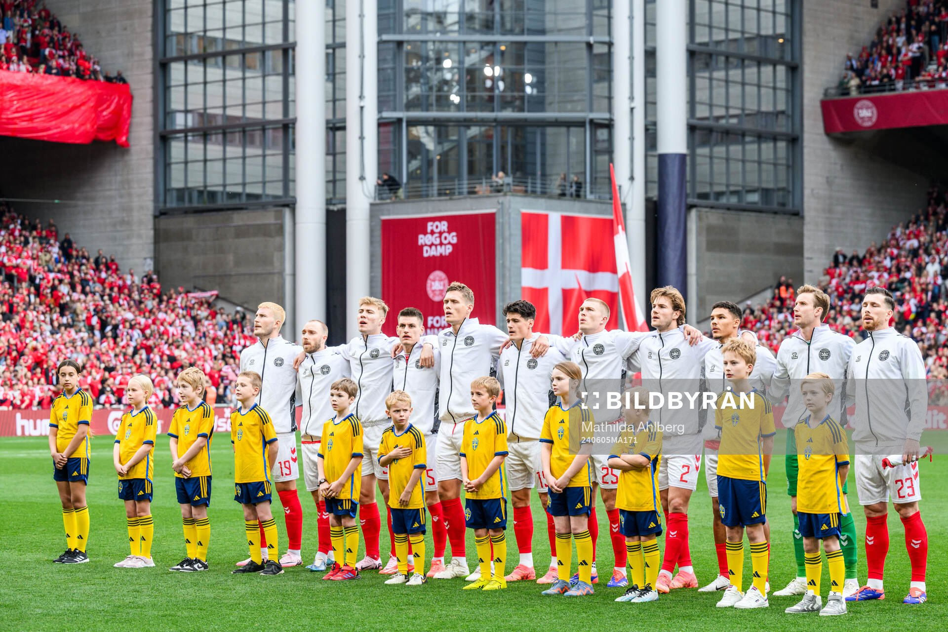 Starting eleven of Denmark