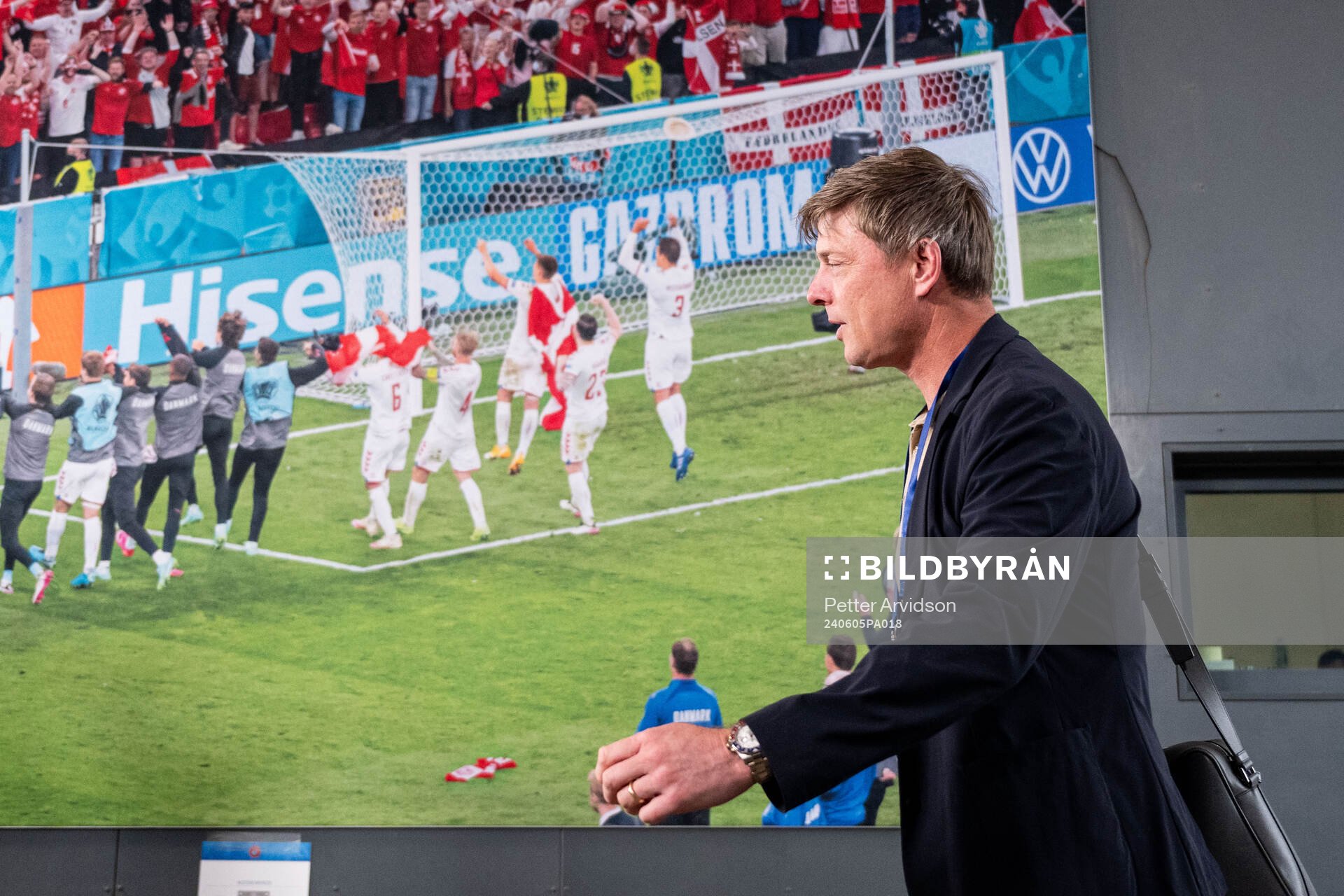 Head coach Jon Dahl Tomasson of Sweden ahead of the international friendly football match between Denmark and Sweden on June 5, 2024 in Copenhagen.