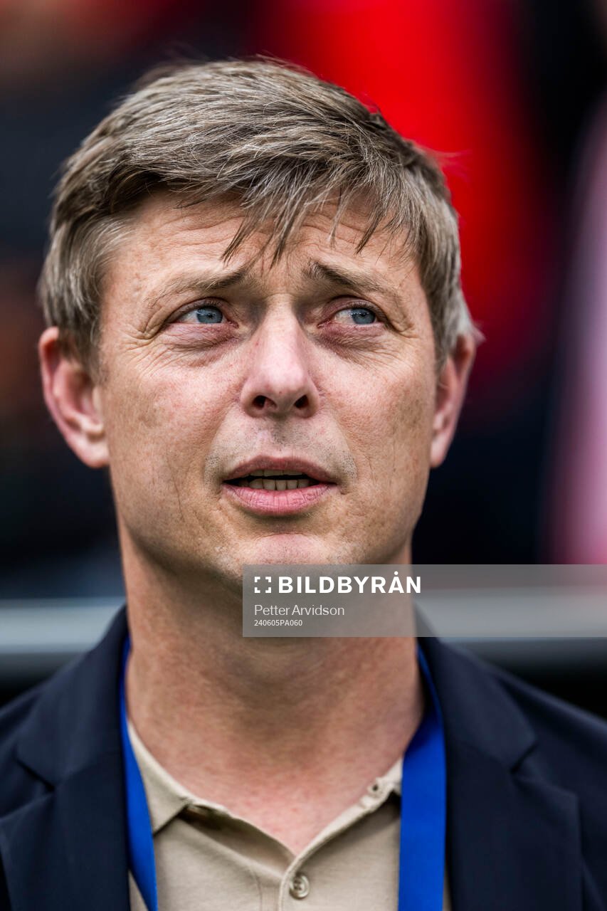 Head coach Jon Dahl Tomasson of Sweden ahead of the international friendly football match between Denmark and Sweden on June 5, 2024 in Copenhagen.