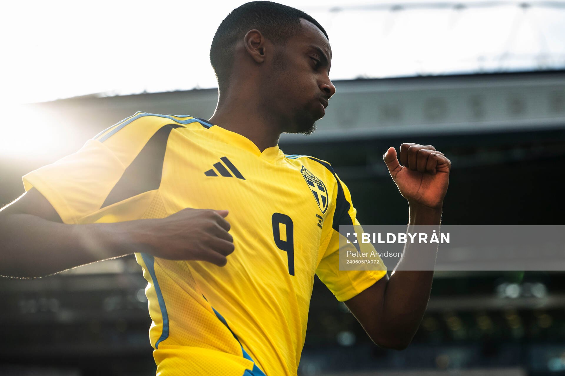 Alexander Isak of Sweden celebrates