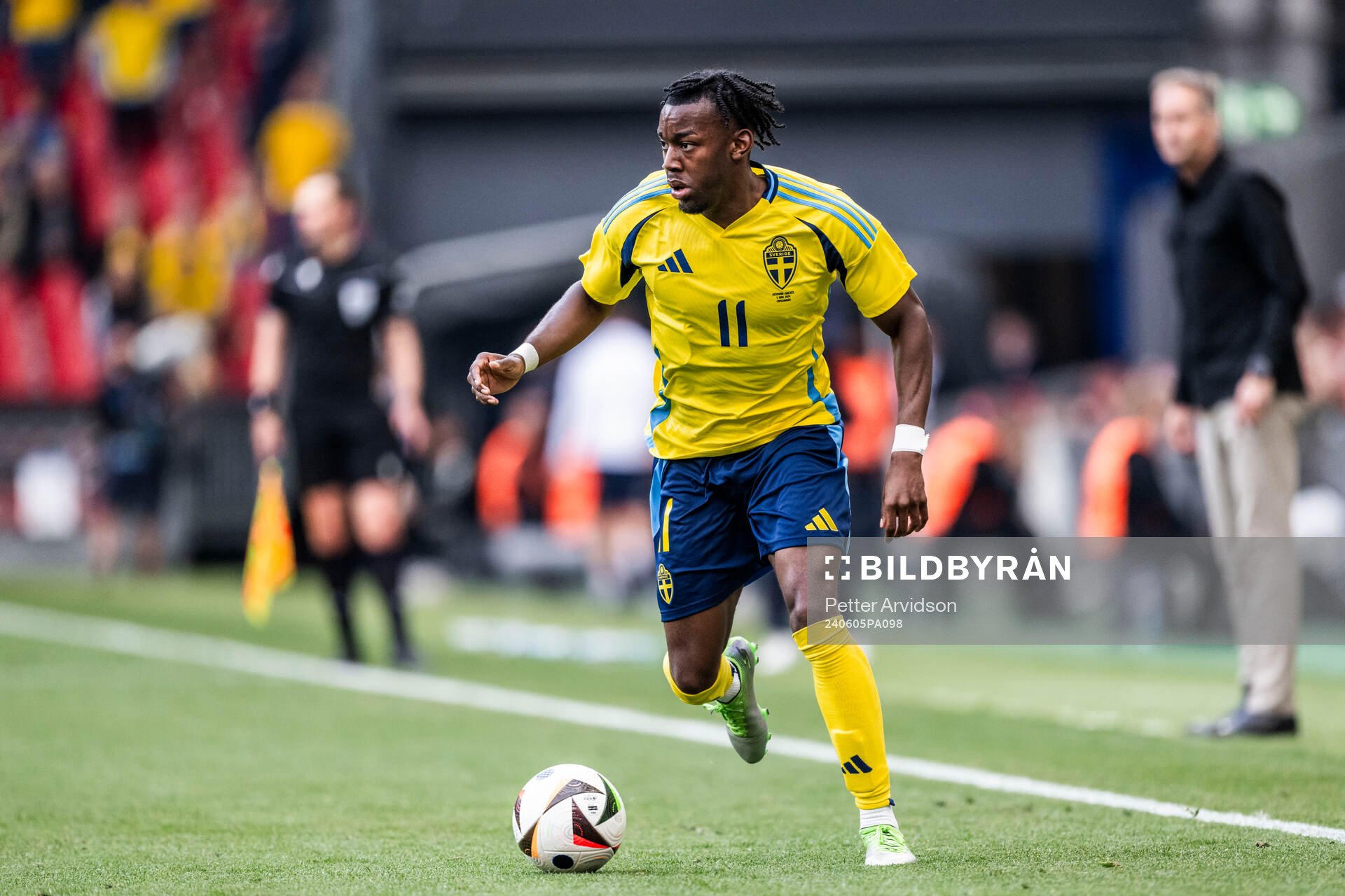 Anthony Elanga of Sweden