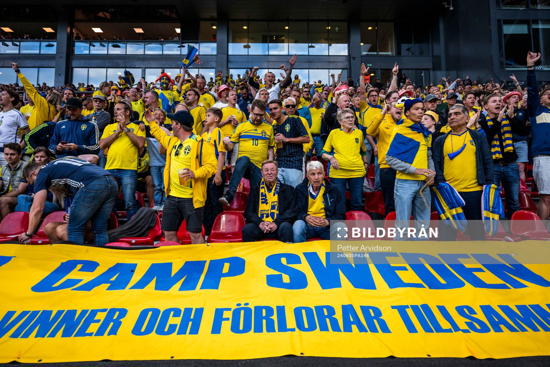 Fans of Sweden