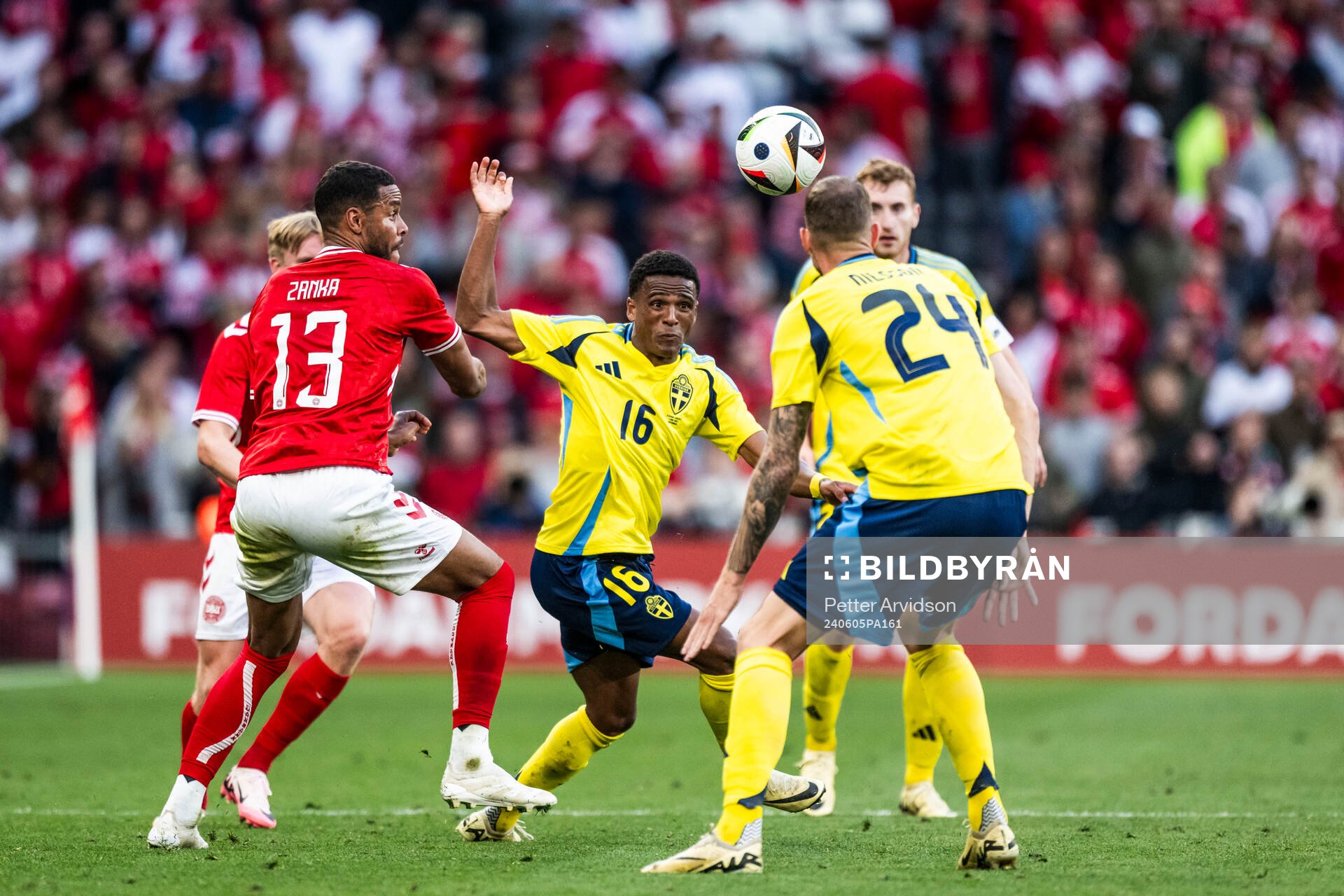 Mathias Jørgensen of Denmark and Niclas Eliasson of Sweden