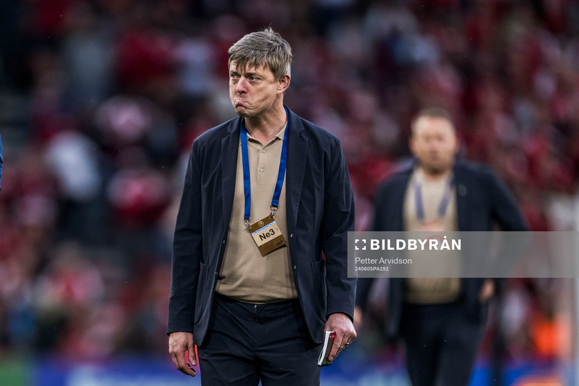 Head coach Jon Dahl Tomasson of Sweden looks dejected