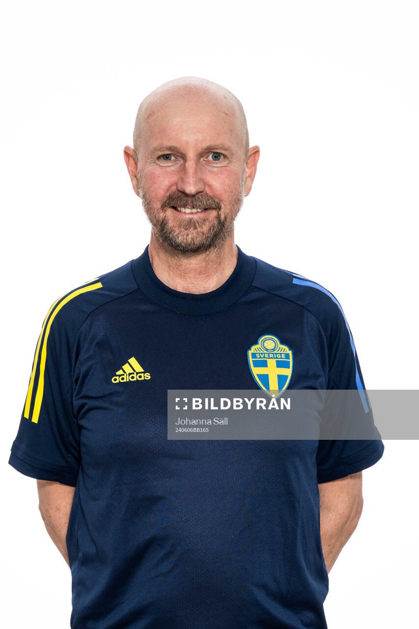 Stefan Ekstrand, lagledare
