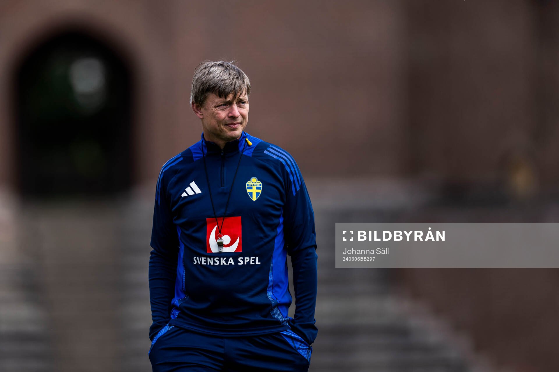 Head coach Jon Dahl Tomasson of the Swedish men's national