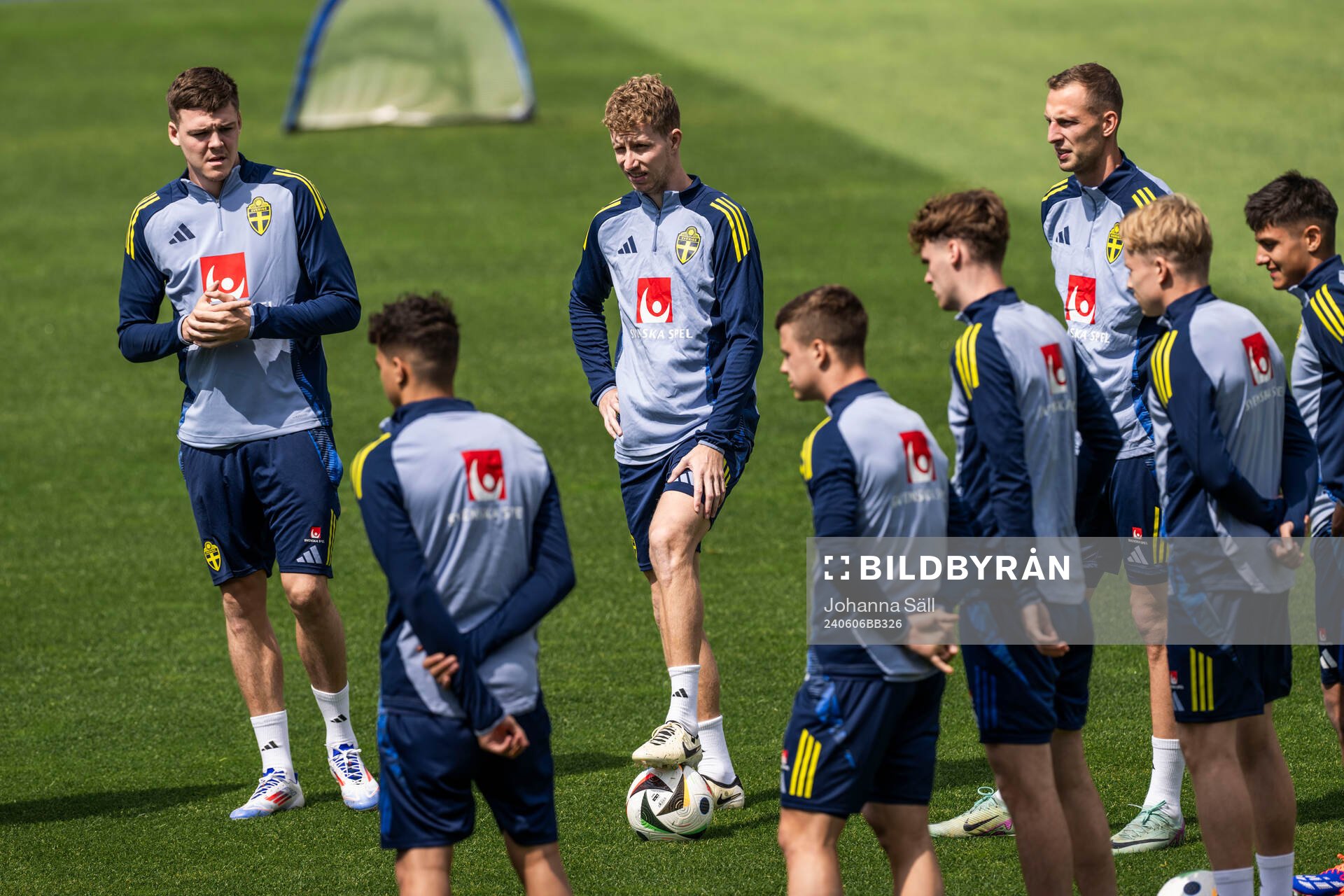 Emil Holm, Samuel Gustafson and Gustaf Nilsson of the Swedish men's national football team during a training session on June 6, 2024 in Stockholm. 