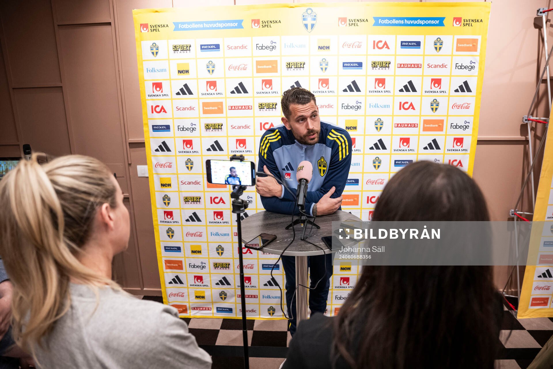 goalkeeper Kristoffer Nordfeldt of the Swedish national