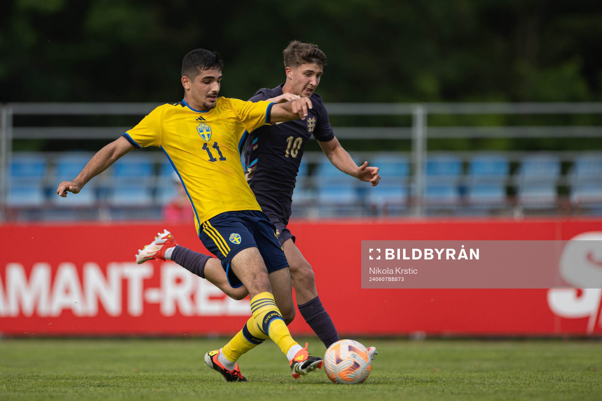 Aimar Sher of Sweden and George Earthy of England of Sweden