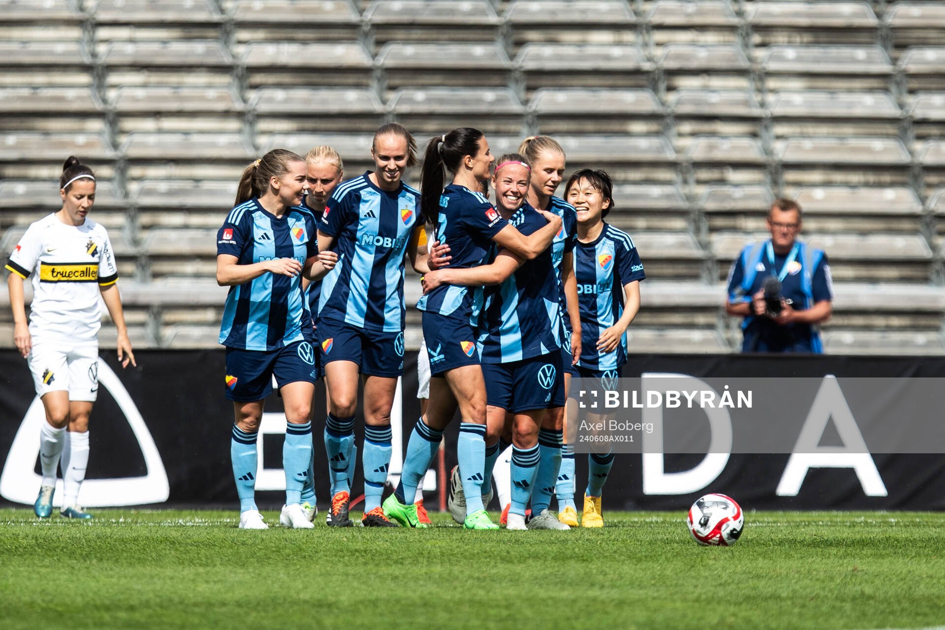 under fotbollsmatchen i Damallsvenskan mellan Djurgården