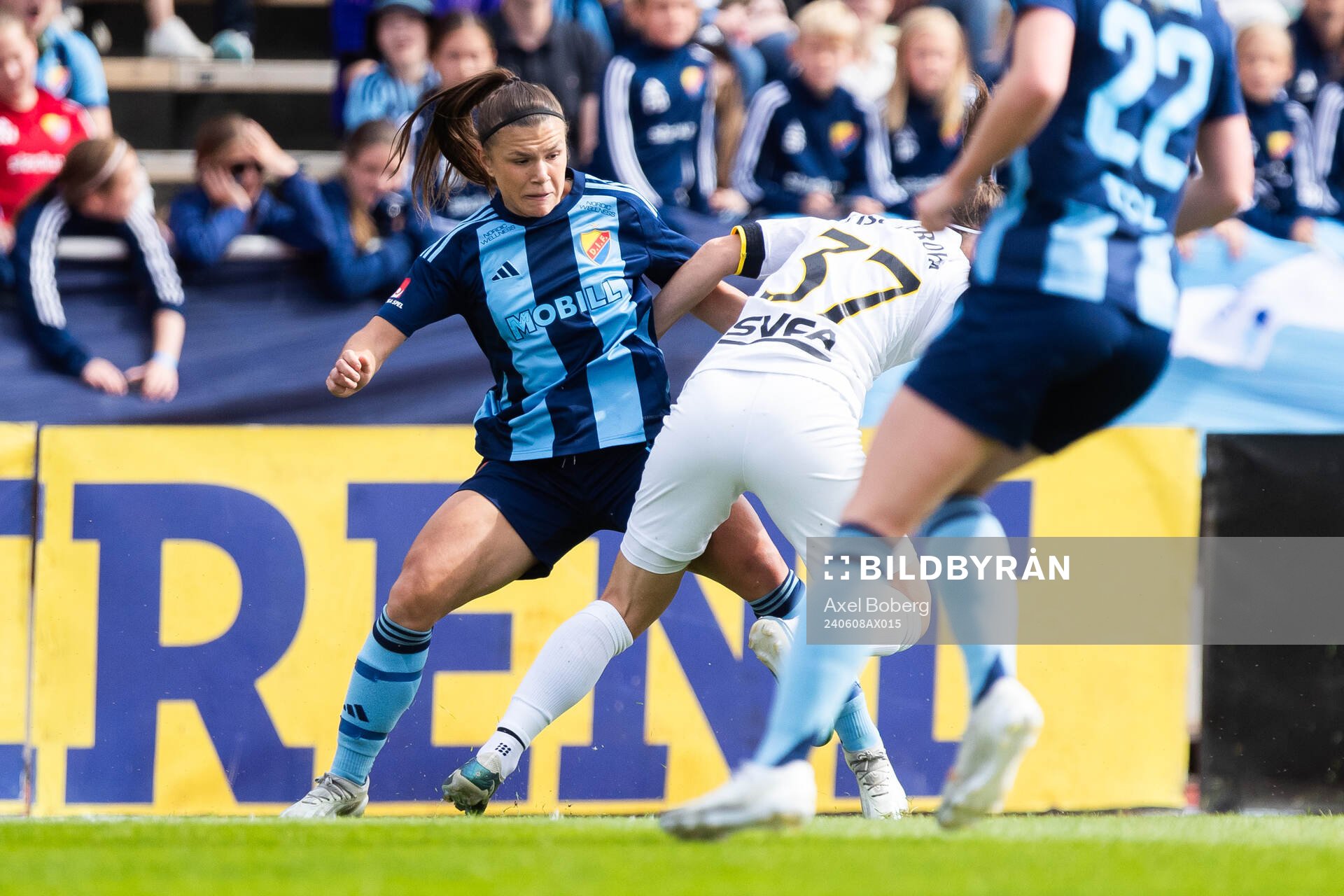 Djurgårdens Alexsandra Lobanova och AIKs Patricia
