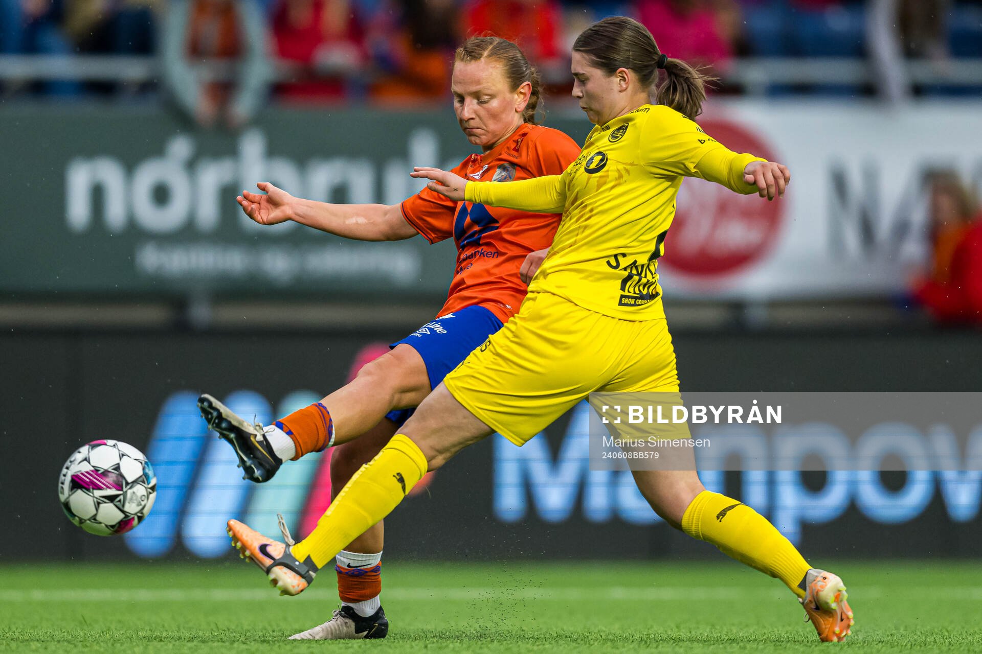 Laura Gashi of AaFK Fortuna scores the 2-0 goal