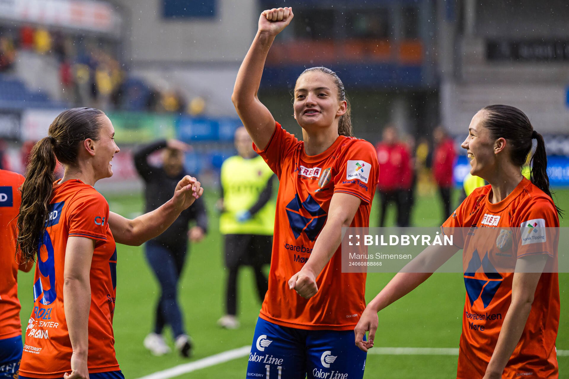 Maria Herdel Pedersen, Guro Hammer Røn and Anna Constance