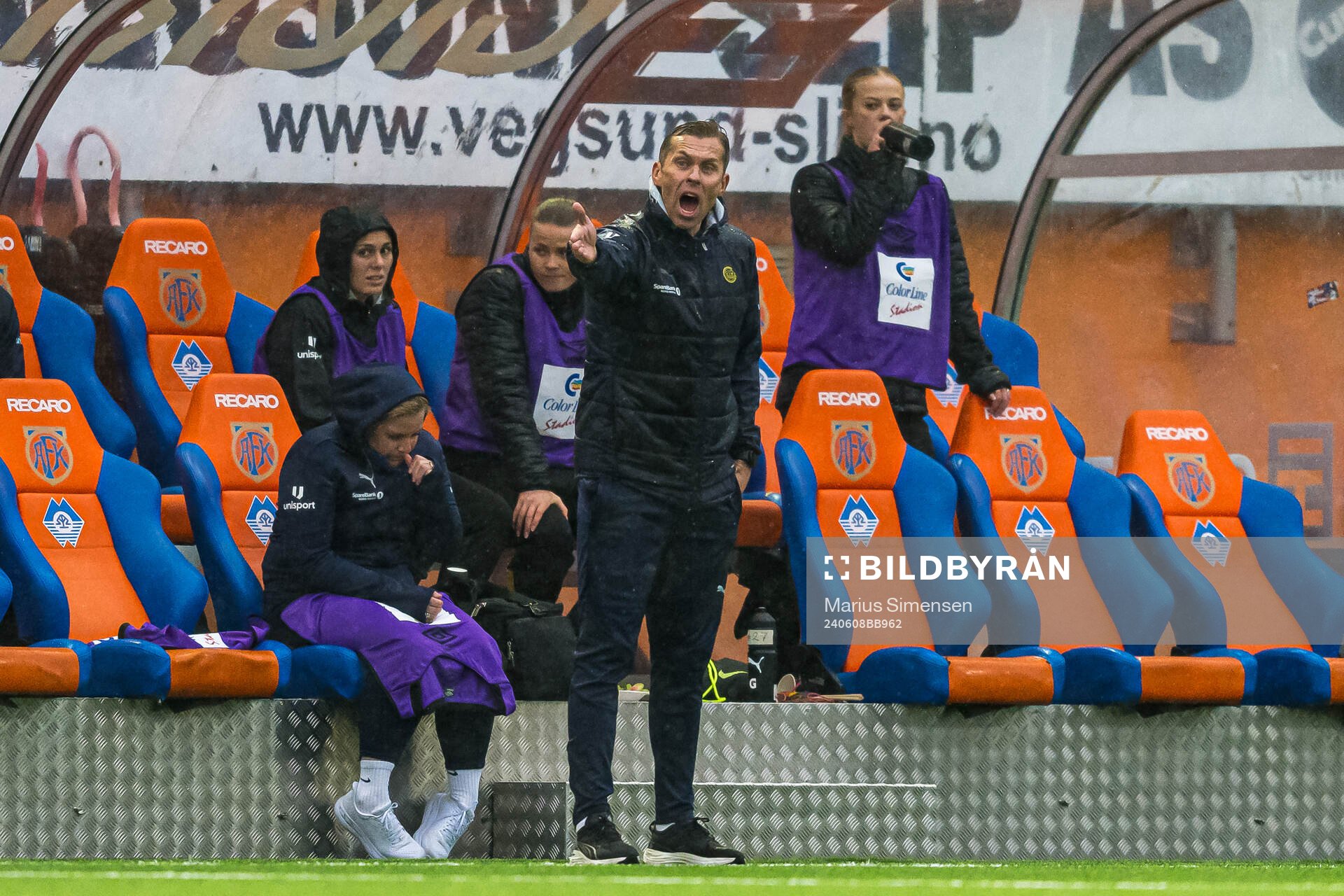 Stian Theting, head coach of Bodø/Glimt, during the 1. division football match between AaFK Fortuna and Bodø/Glimt on June 8, 2024 in Ålesund.