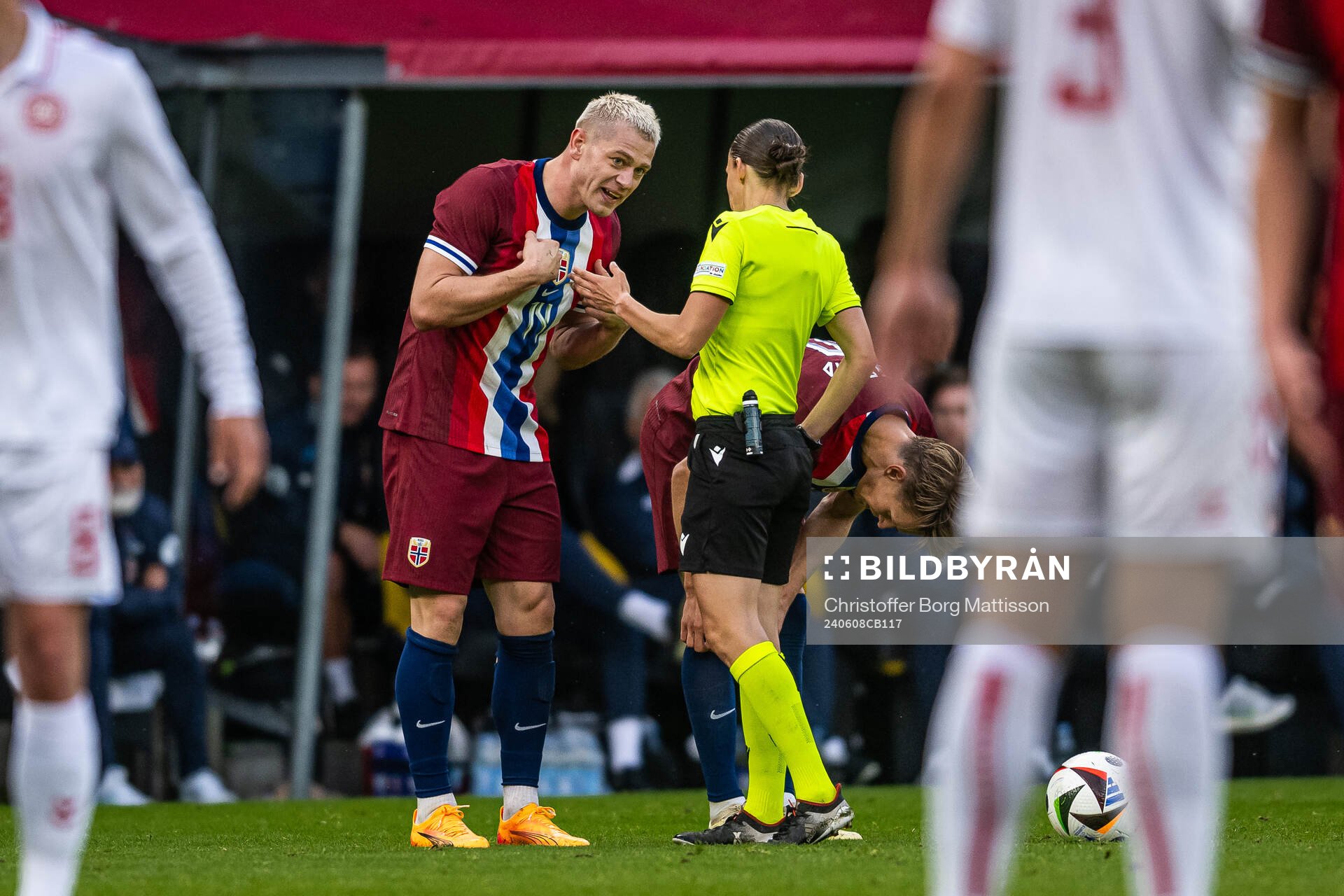Julian Ryerson of Norway and referee Stéphanie Frappart during the international friendly football match between Denmark and Norway on June 8, 2024 in Brøndby.