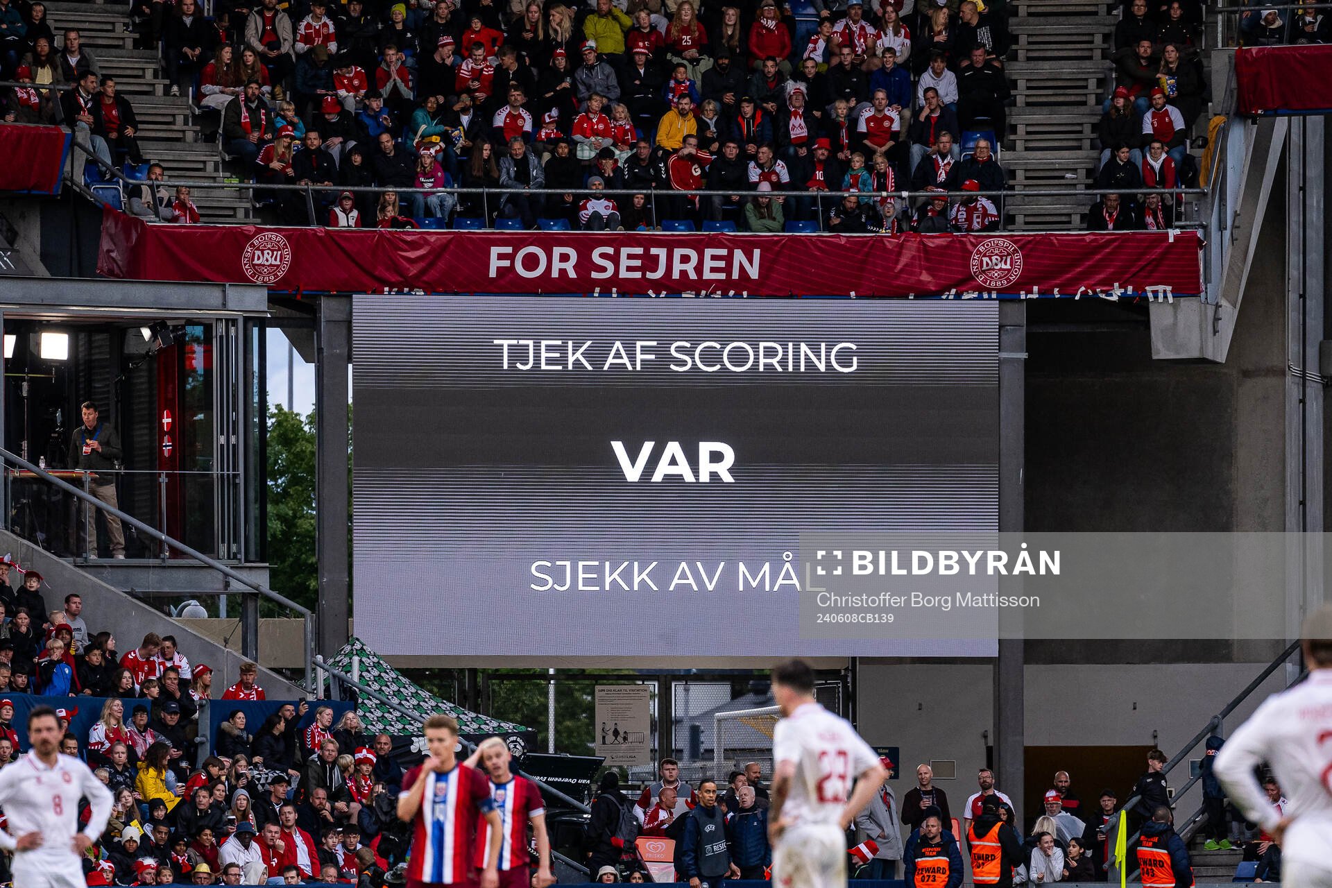 A VAR review message