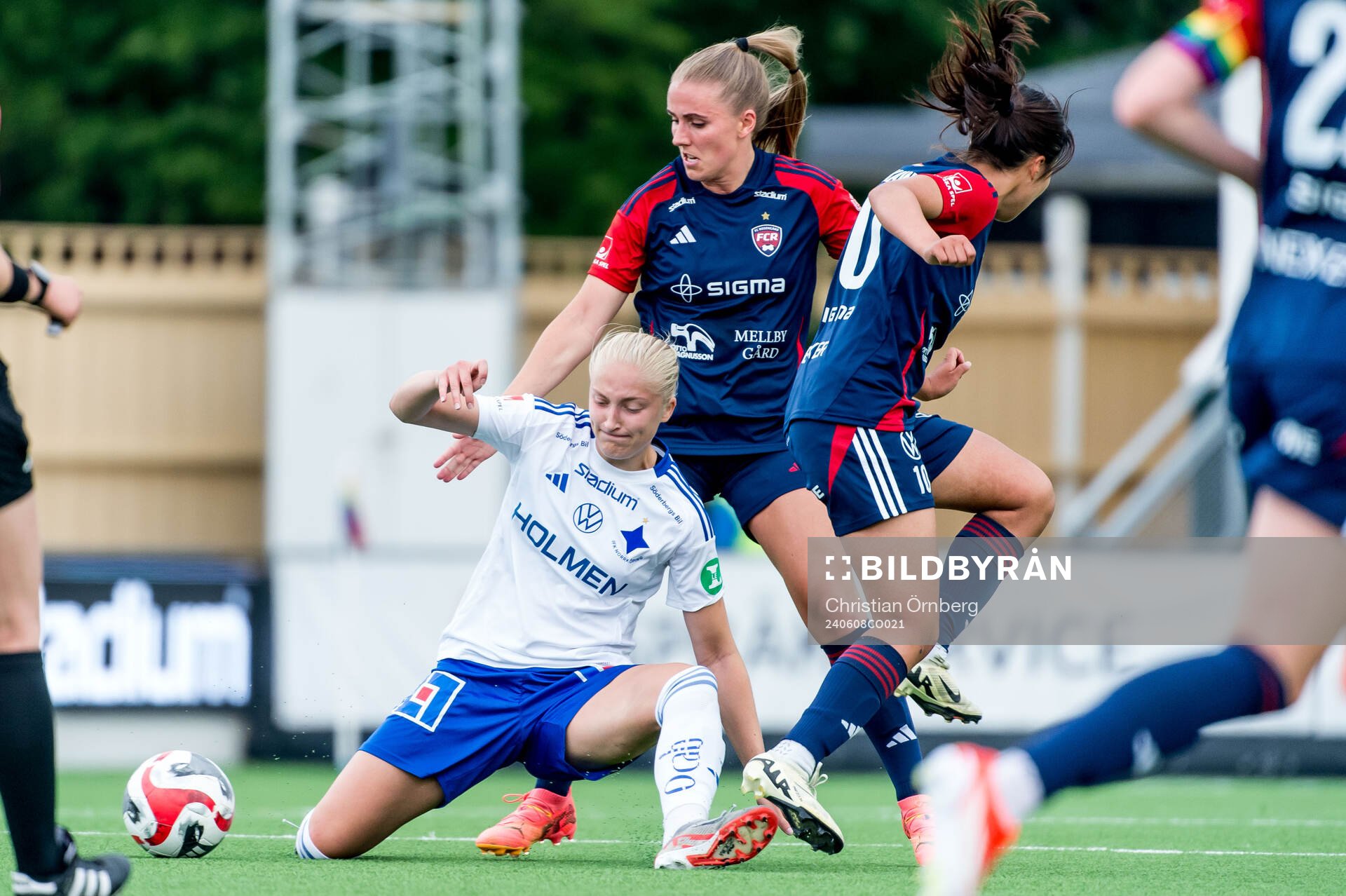 IFK Norrköpings Wilma Leidhammar och FC Rosengårds Gudrun