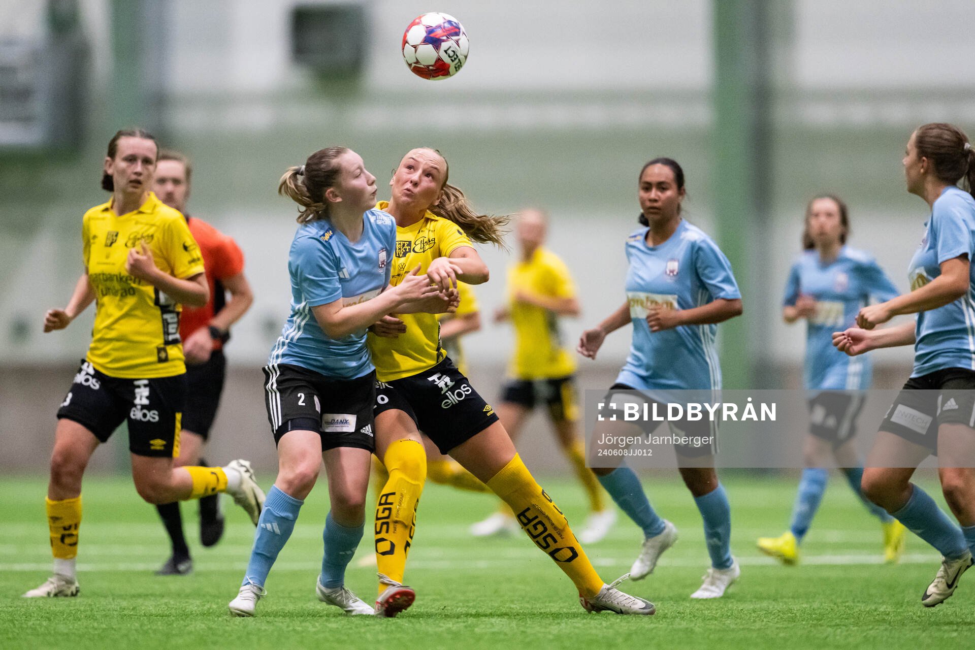 Boo FFs Moa Ekmyr Garpenbeck och Elfsborgs Stina jensen