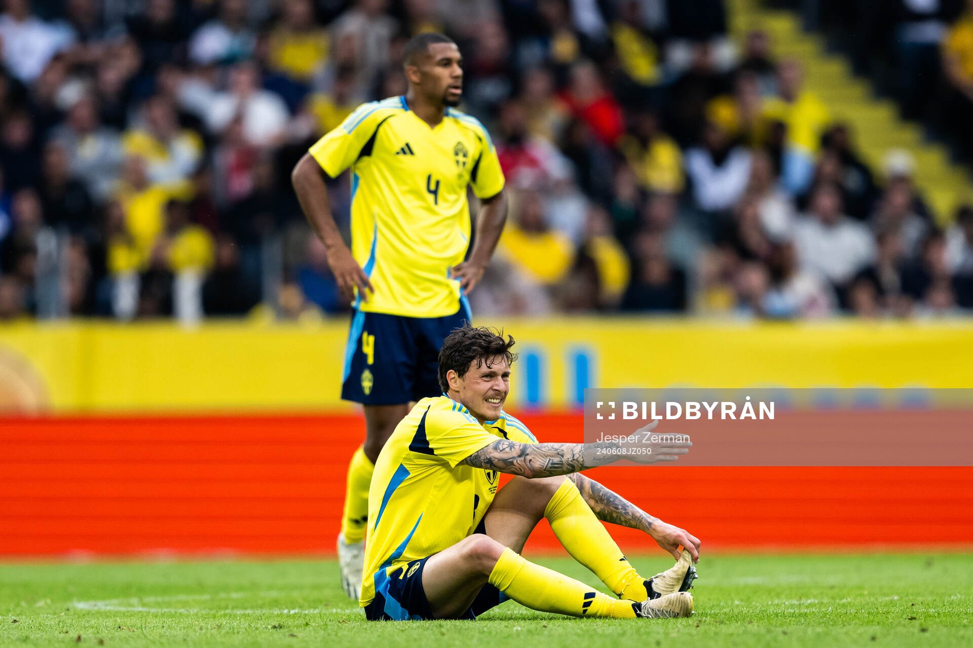 Victor Nilsson Lindelöf of Sweden in pain