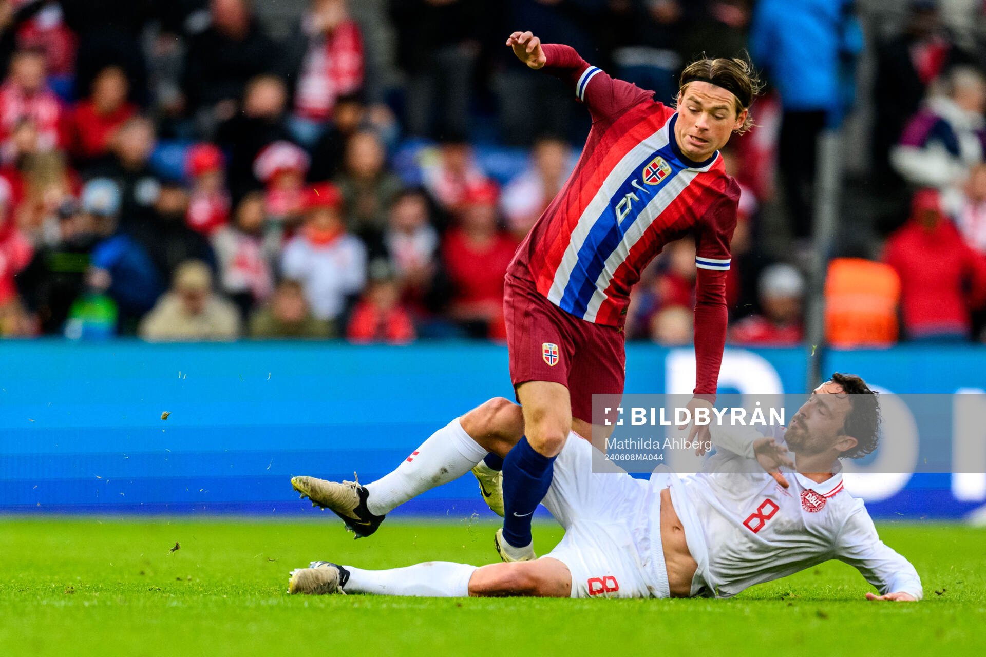 Patrick Berg of Norway and Thomas Delaney of Denmark