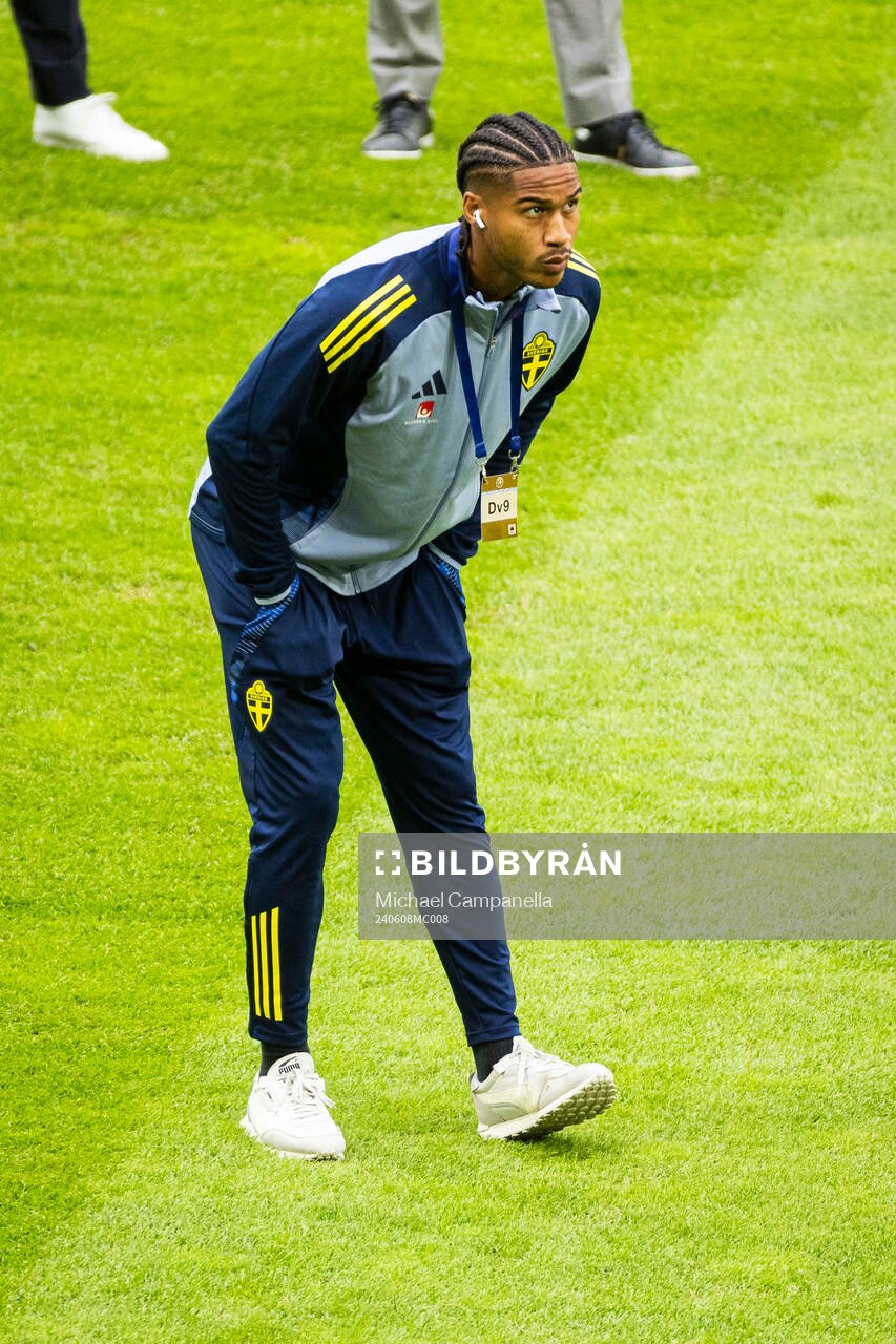 Jens-Lys Michel Cajuste of Sweden