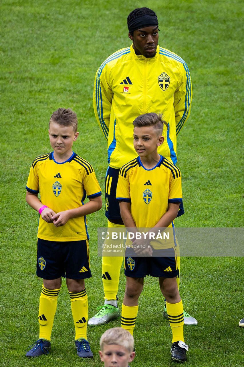 Anthony Elanga of Sweden
