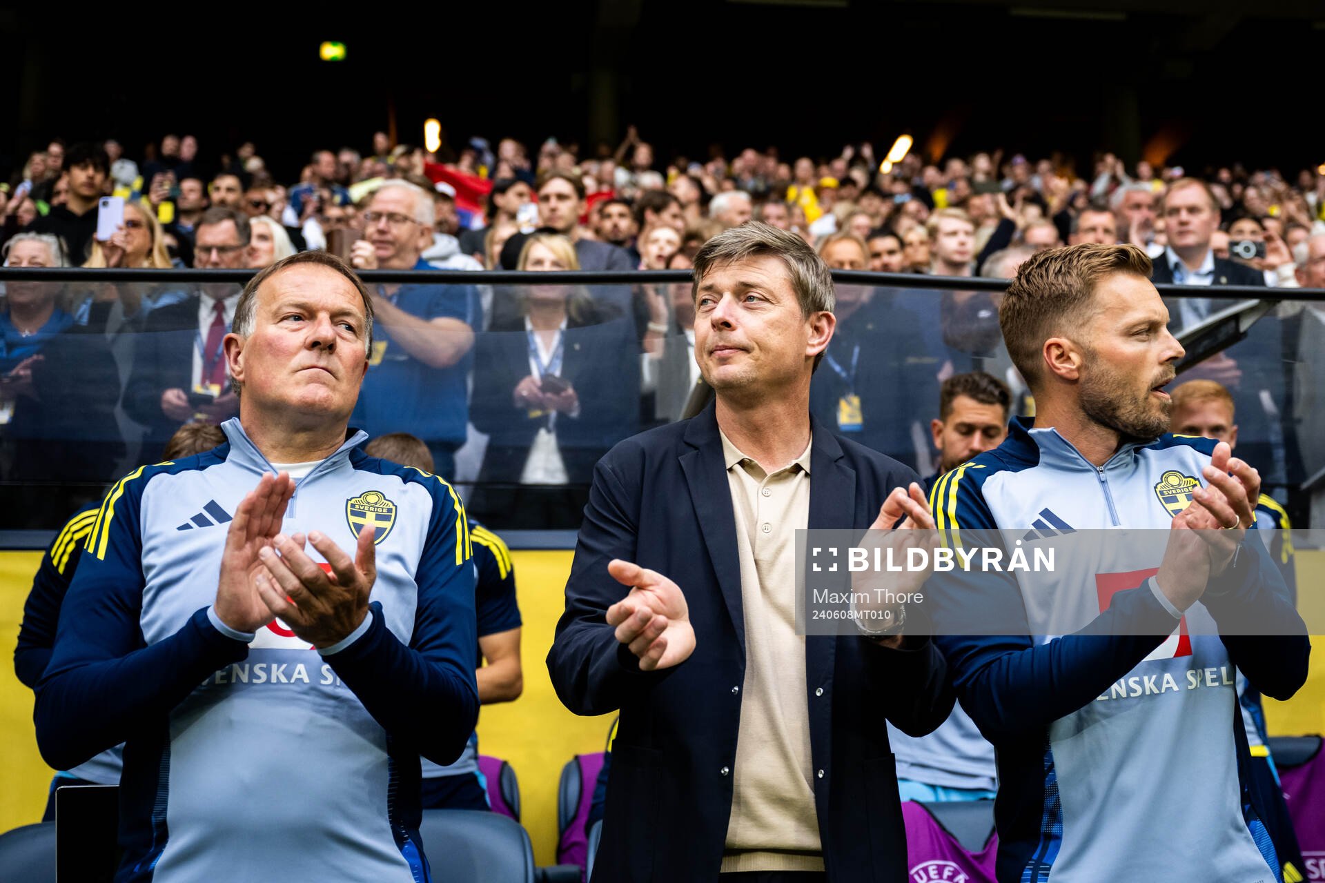 Head coach Jon Dahl Tomasson