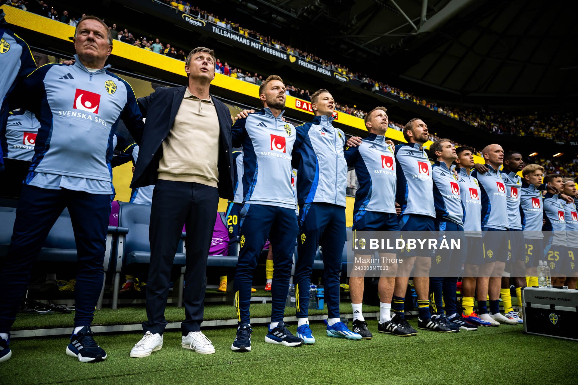 Head coach Jon Dahl Tomasson
