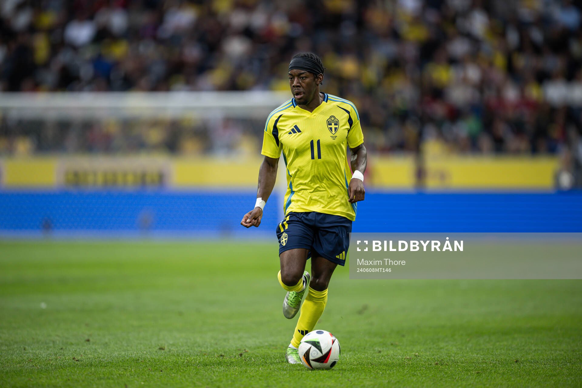 Anthony Elanga of Sweden