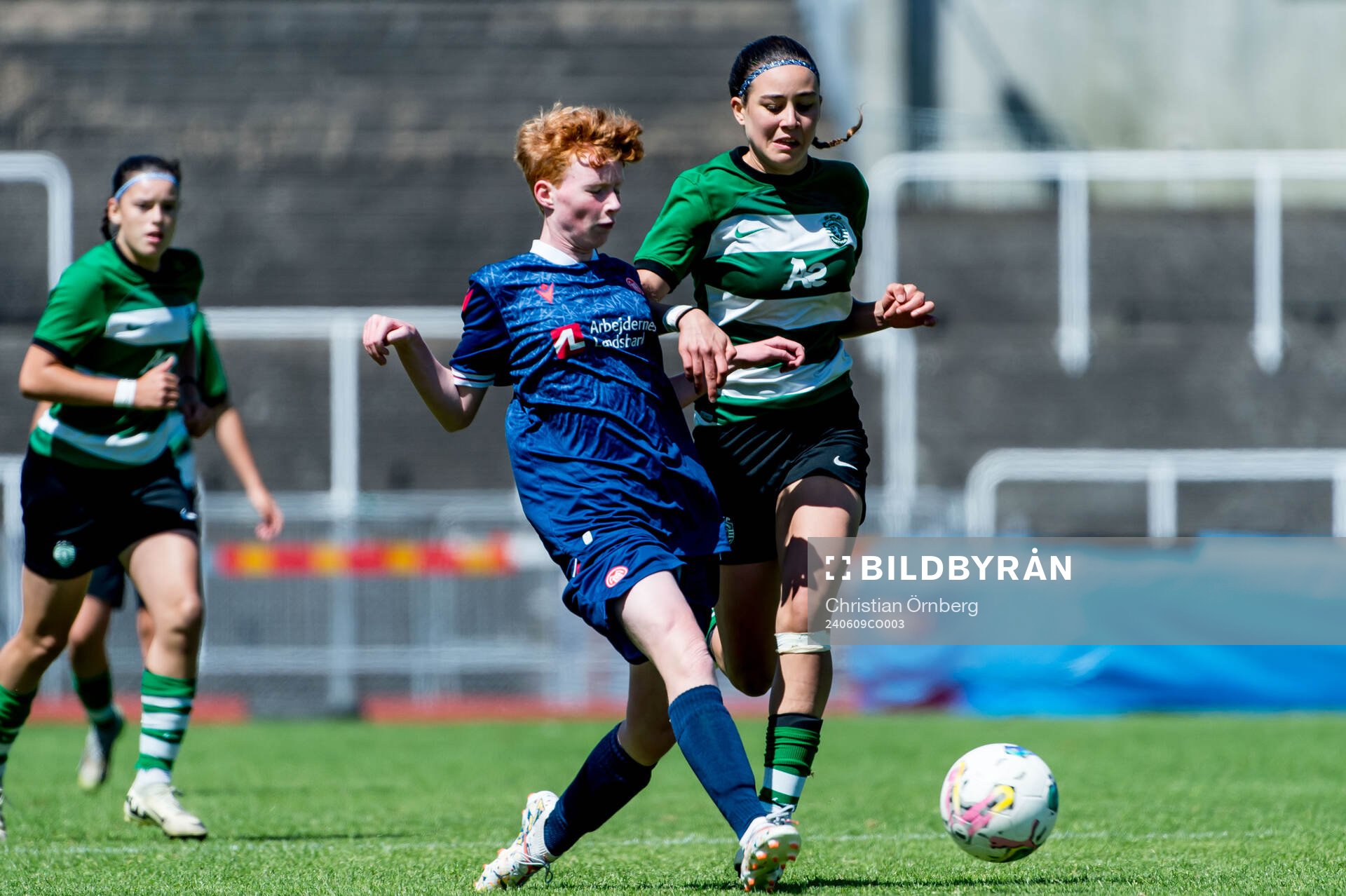 Aalborg BKs Caroline Dollerup och Sporting Club de