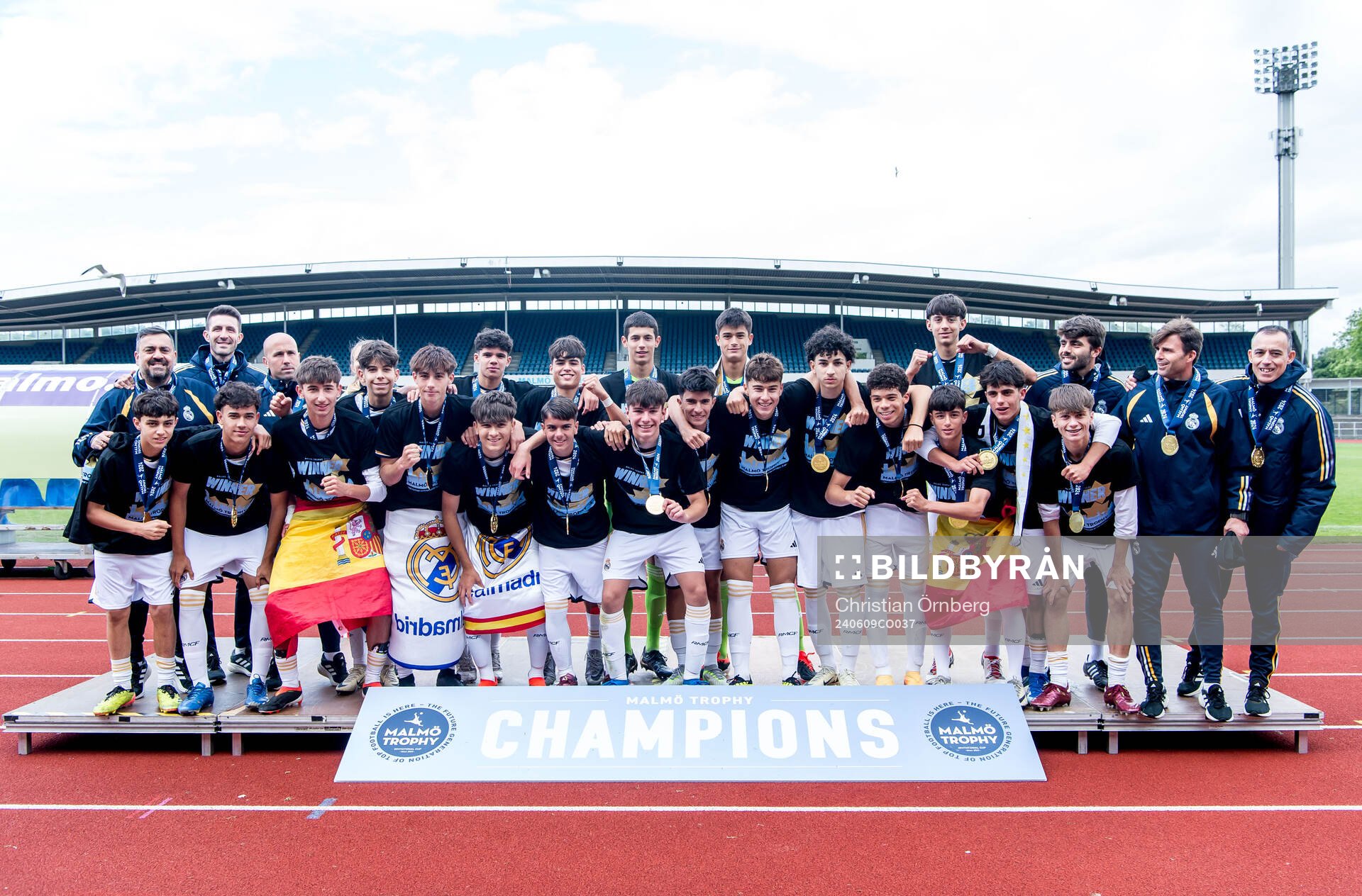 Real Madrids spelare jublar efter vinsten i P15 finalen mellan Real Madrid och AZ Alkmaar i Malmö Trophy den 9 juni 2024 i Malmö.
