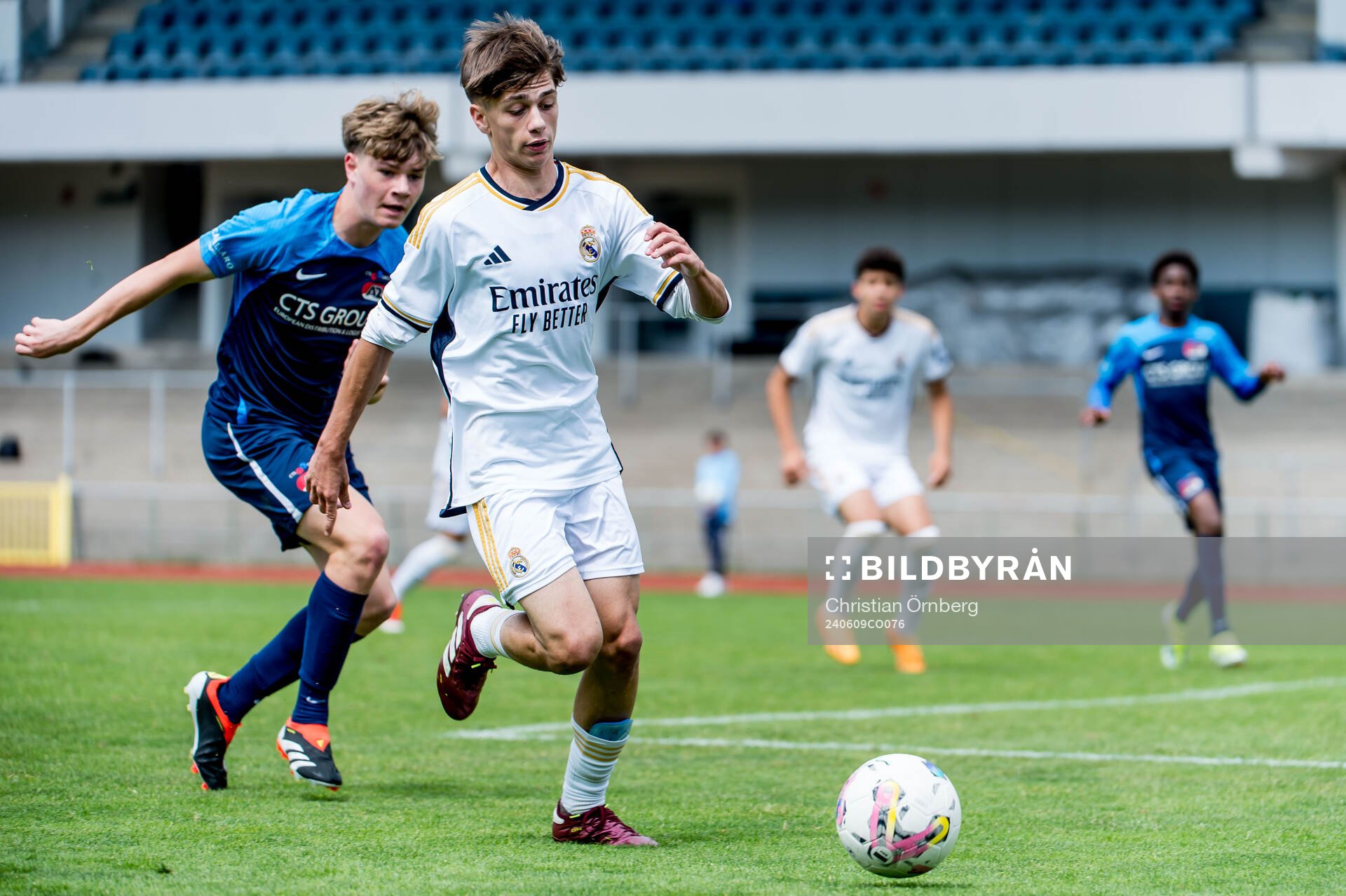 Real Madrids Marco David Company Garcia och AZ Alkmaars