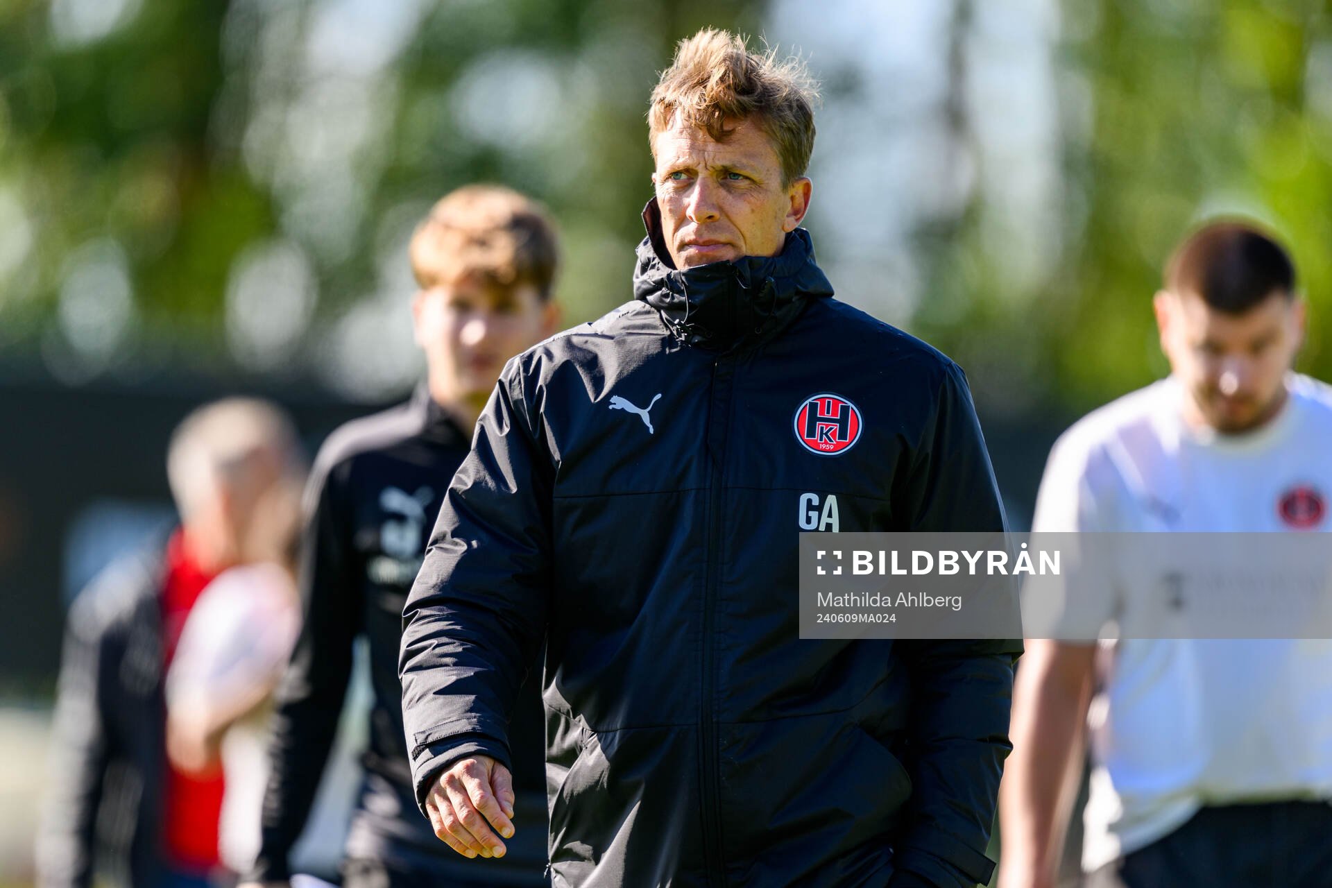 Hittarp IKs tränare Erik Edman deppar