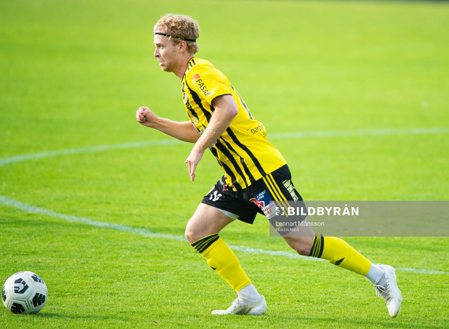 IFK Hässleholms Victor Holmberg i matchen i div 2 mellan