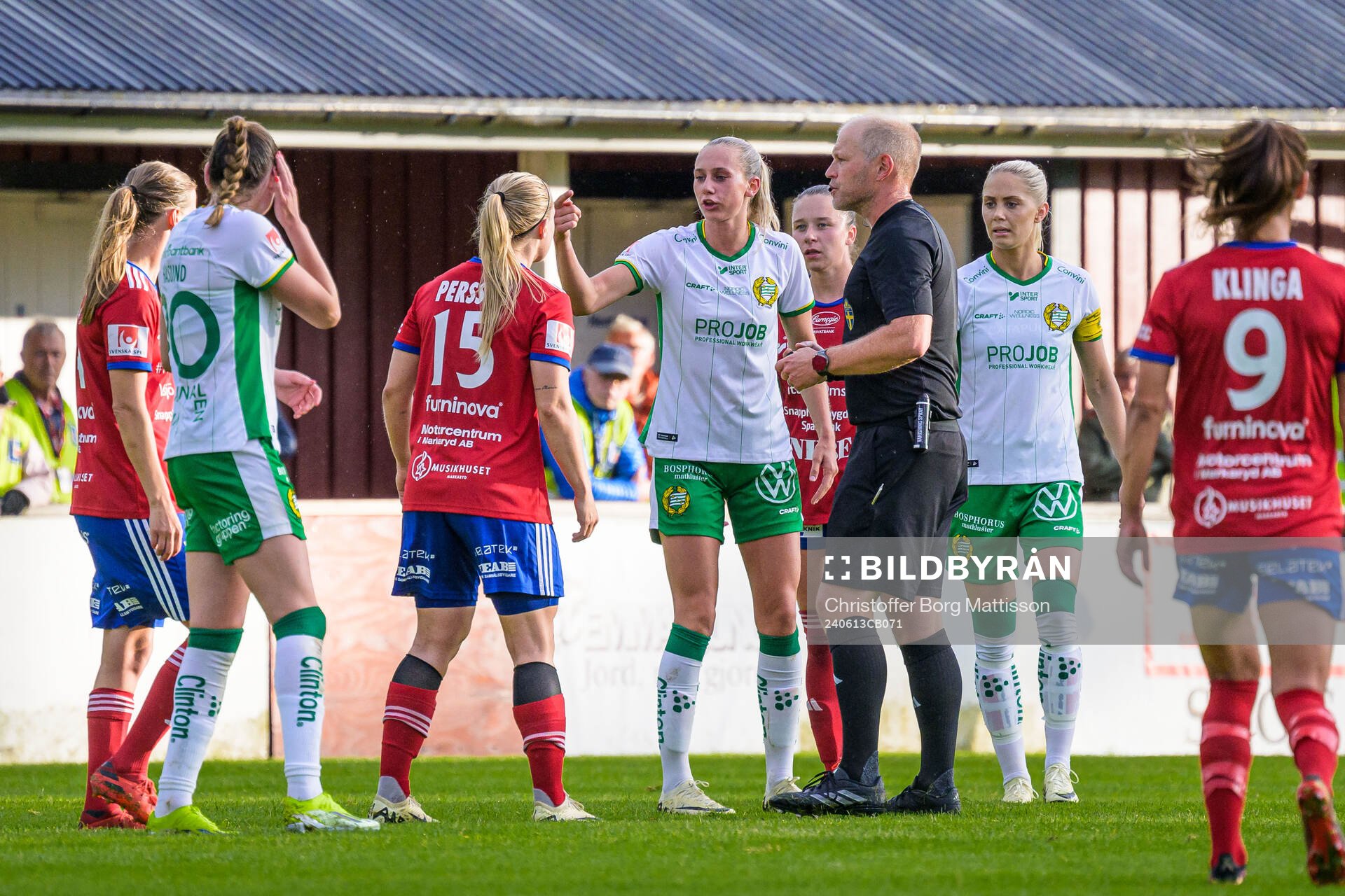 Vittsjös Nellie Persson och Hammarbys Ellen Wangerheim och