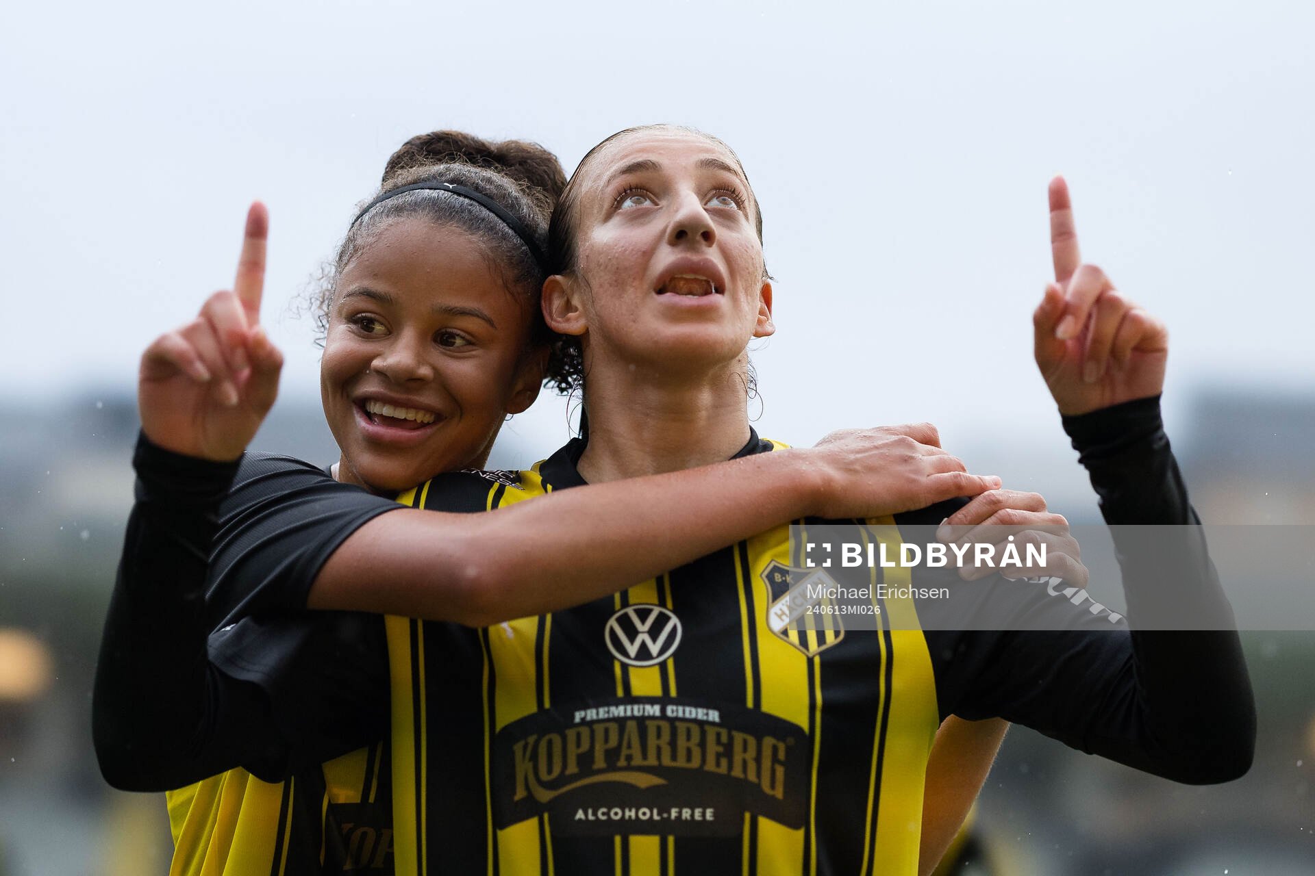 Häckens Rusul Rosa Kafaji jublar efter 3-1 under fotbollsmatchen i Damallsvenskan mellan Häcken och Djurgården den 13 juni 2024 i Göteborg.