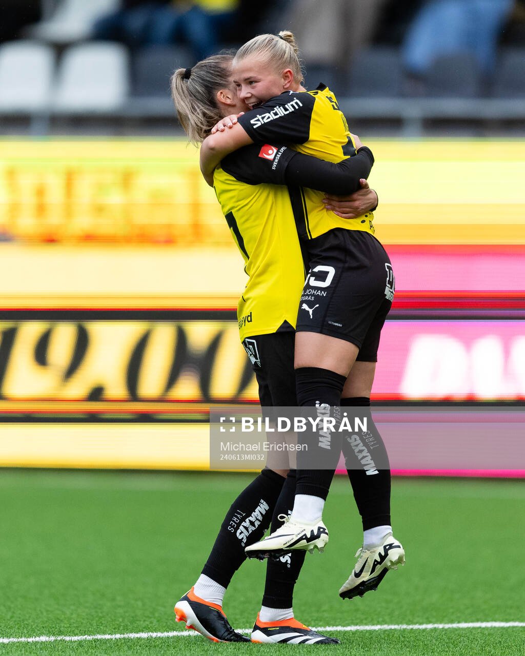 Häckens Matilda Nildén jublar