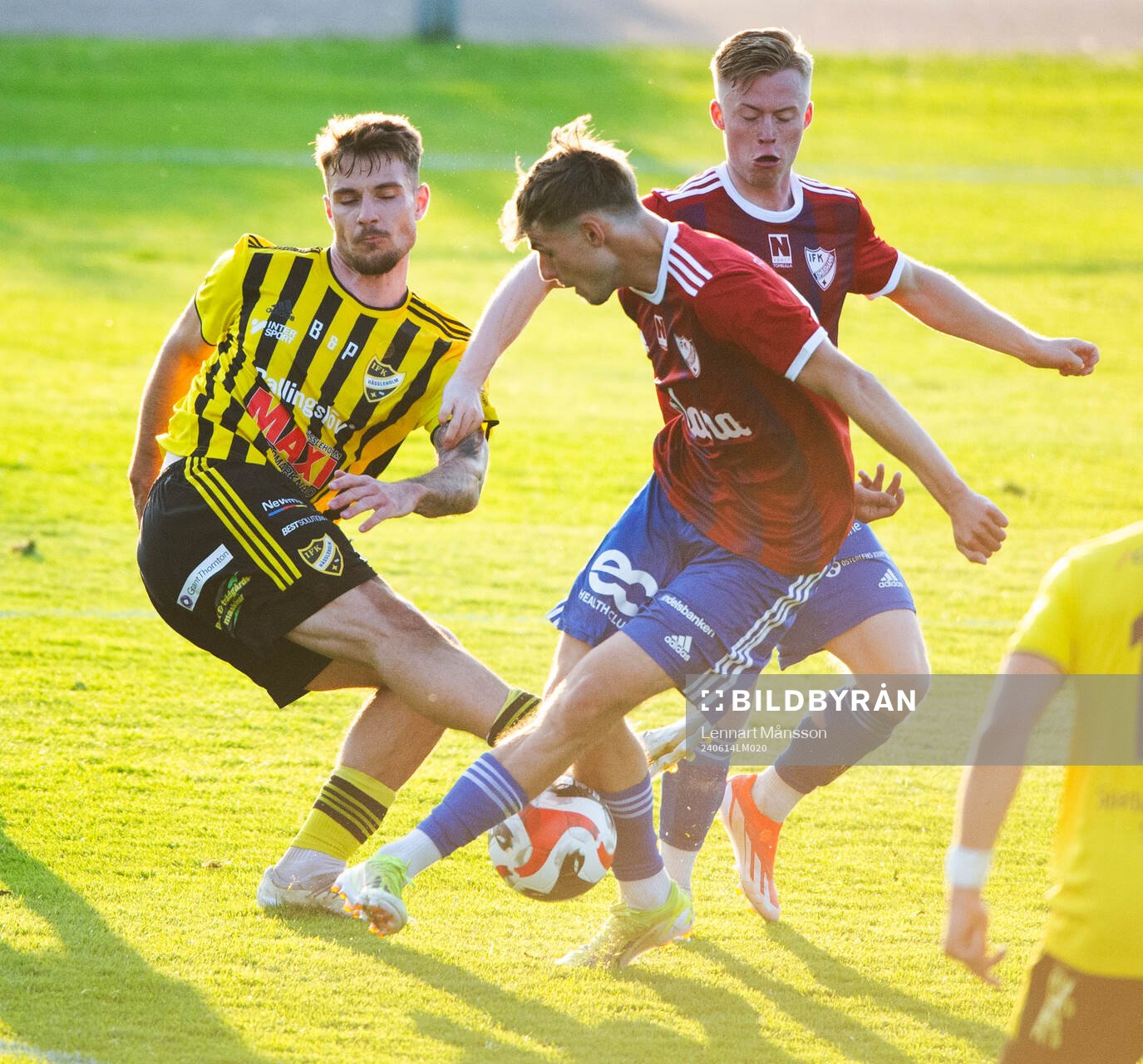 IFK Hässleholms Emil Vaughan i matchen i div 2 mellan IFK