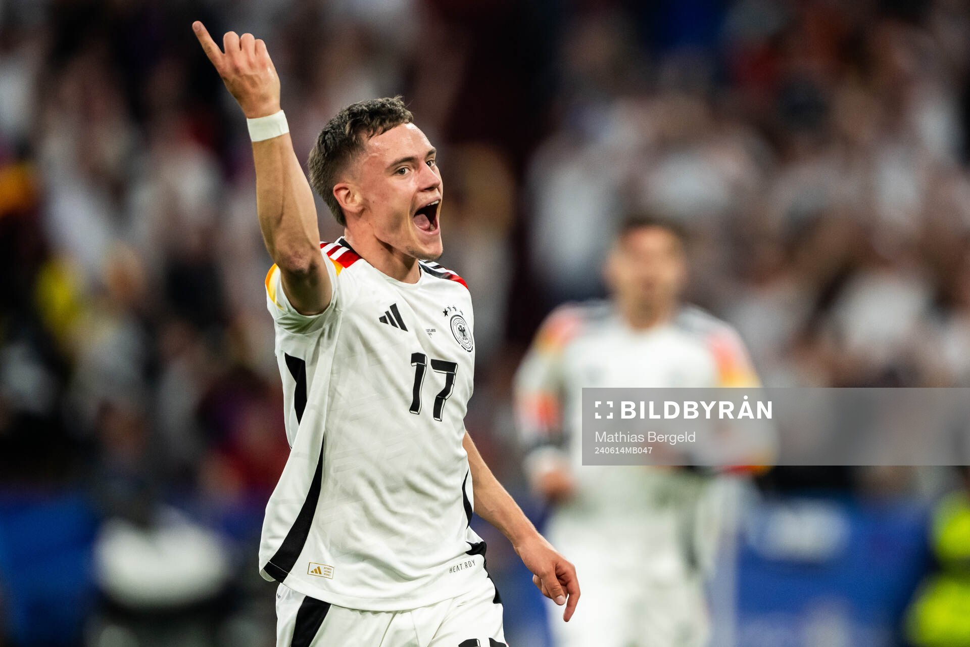 Florian Wirtz of Germany celebrates
